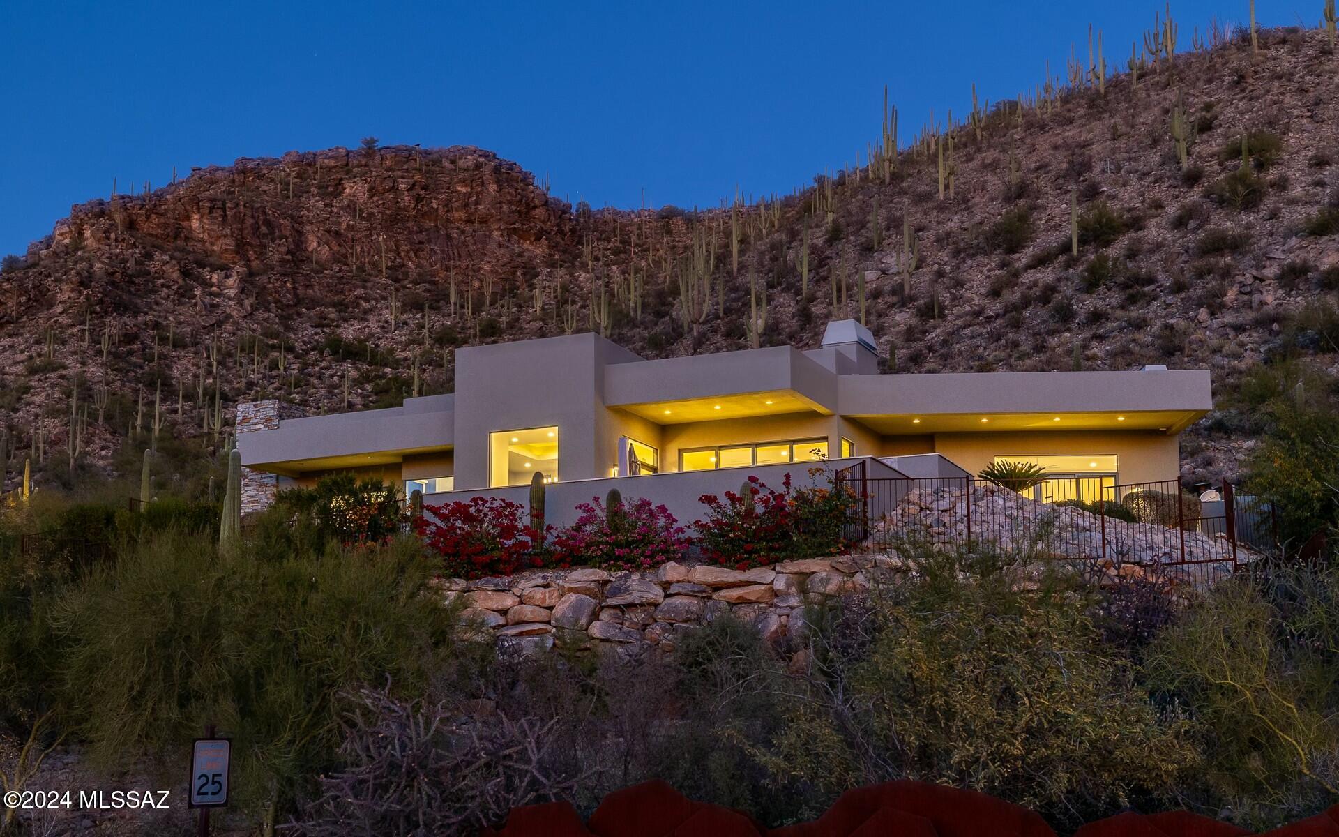Canyon Pass At Dove Mountain - Residential