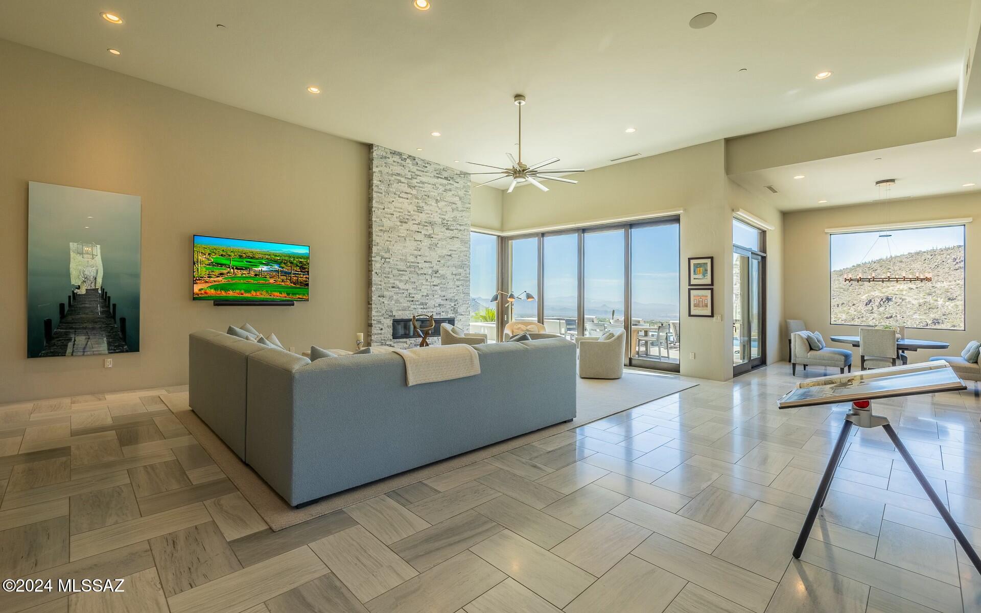 Canyon Pass At Dove Mountain - Residential