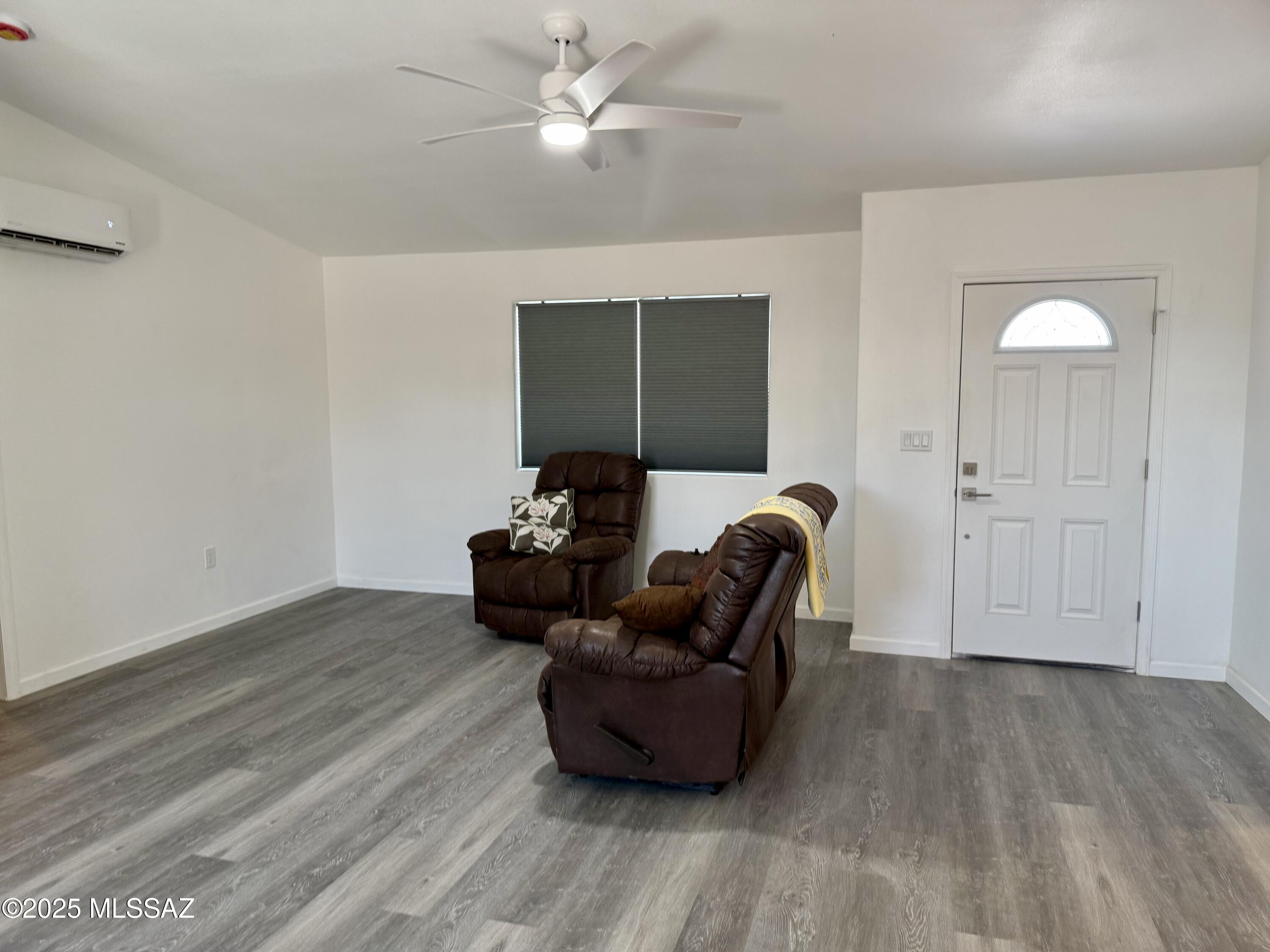 Mescal Lakes - Residential