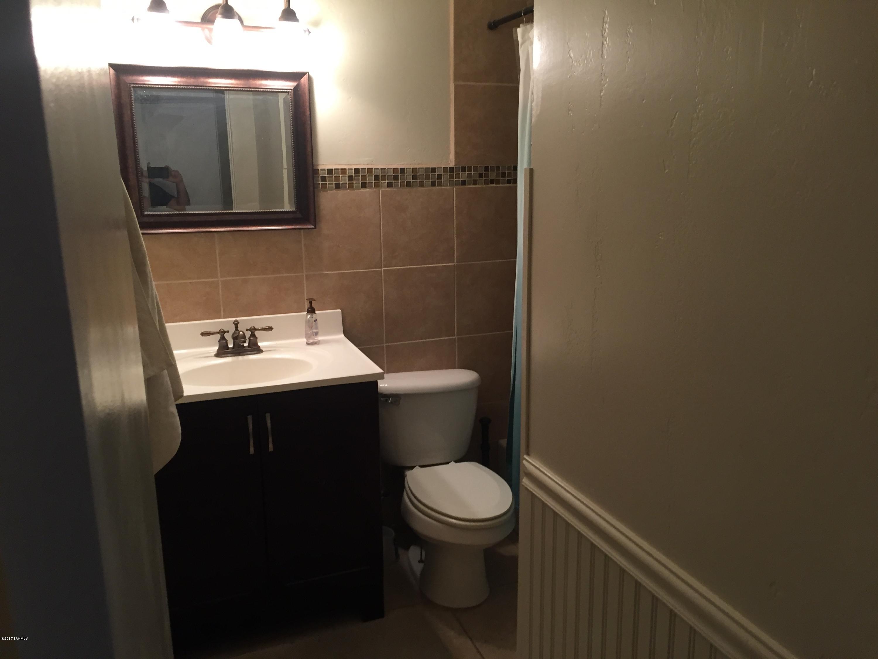 Out Of Pima County - Residential Lease