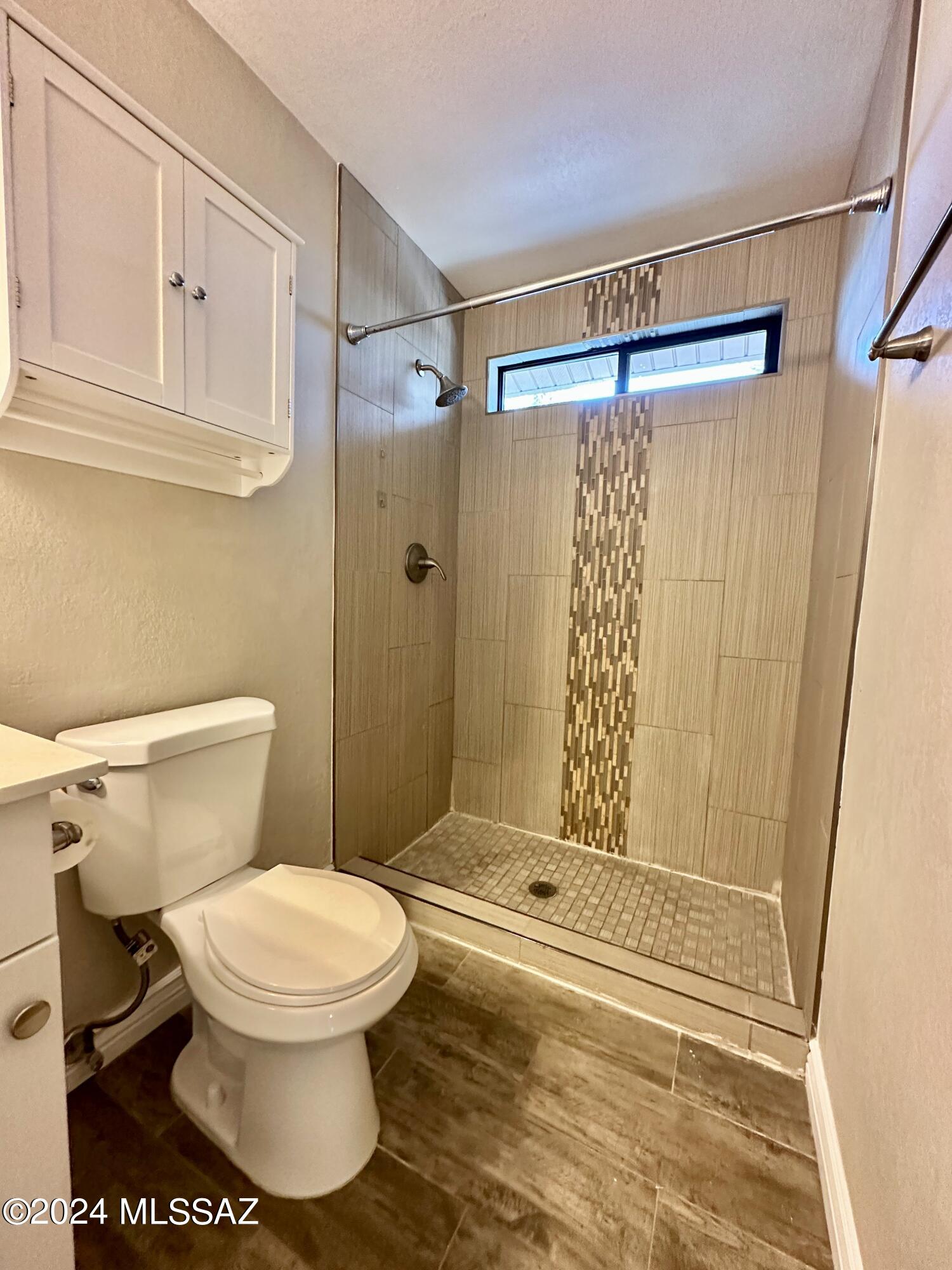 Paseo Vista (1-234) - Residential Lease