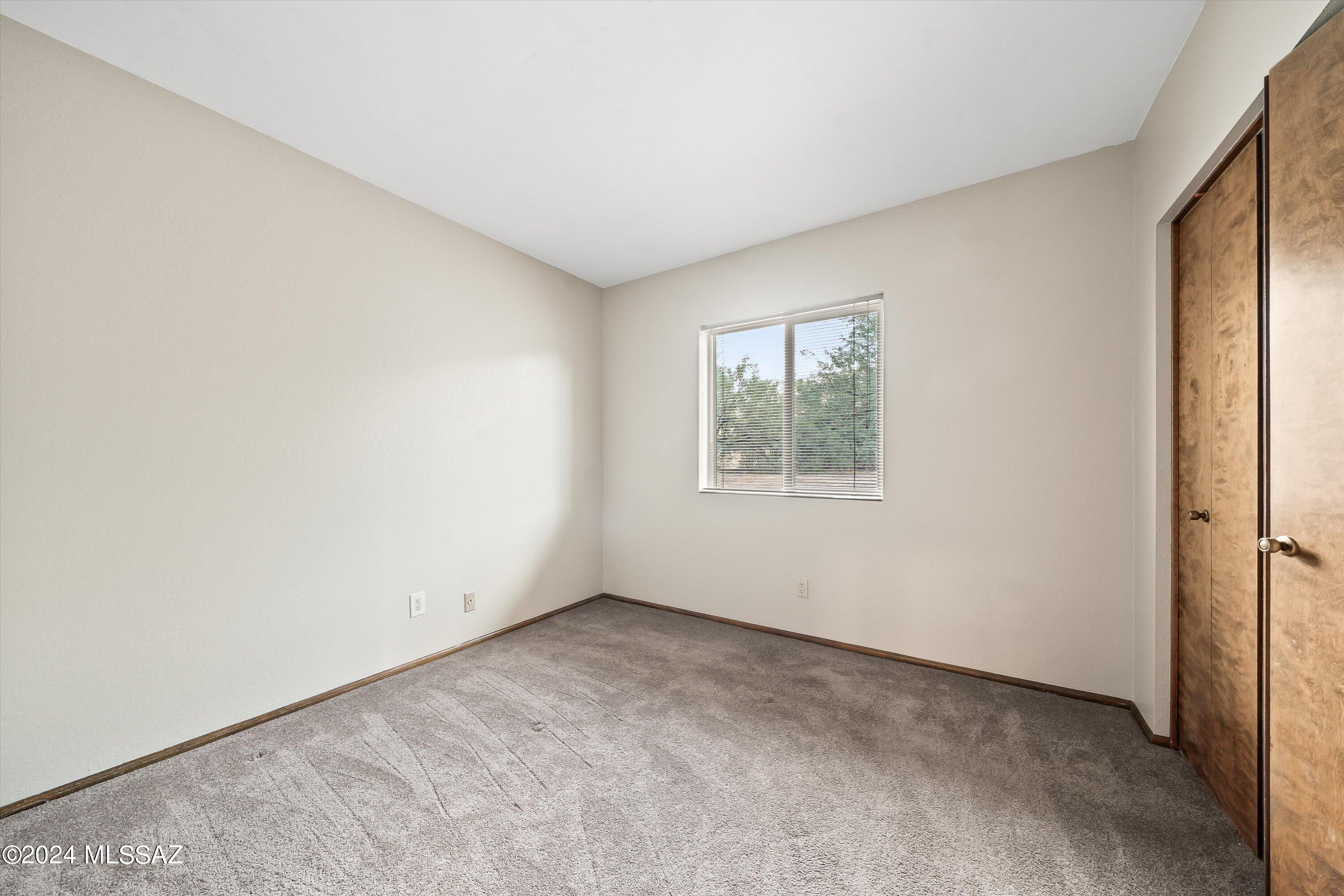 Catalina Madre (1-70) - Residential