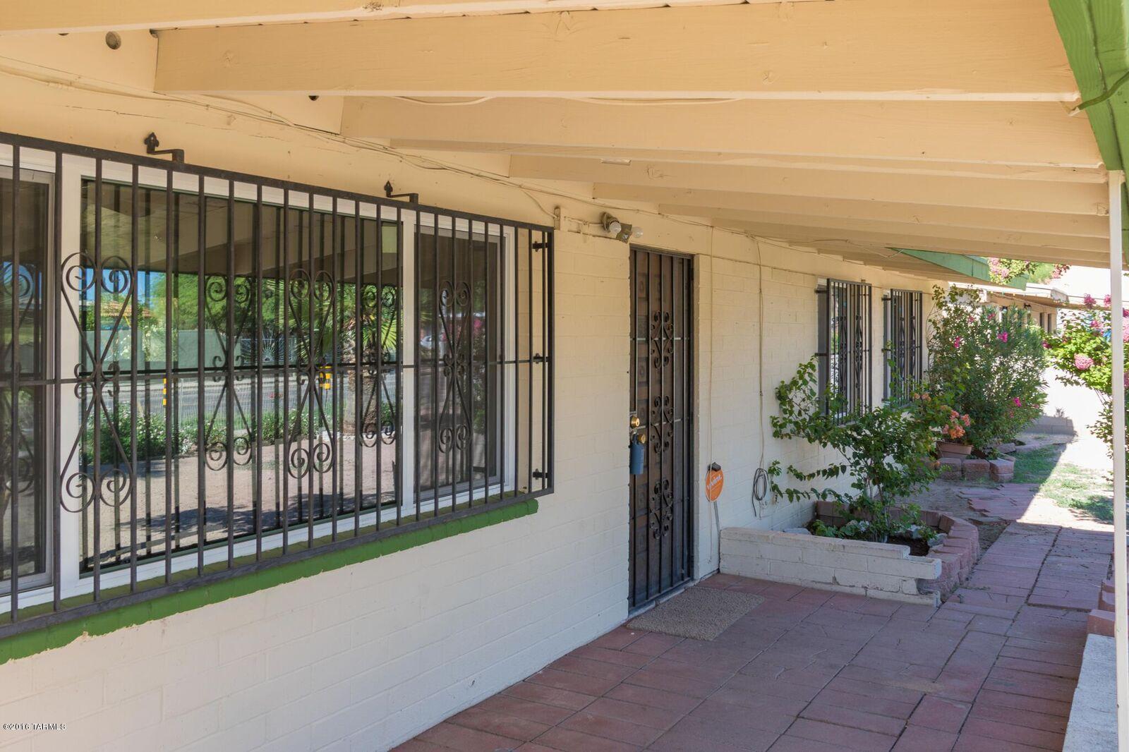 Casas Estrada - Residential