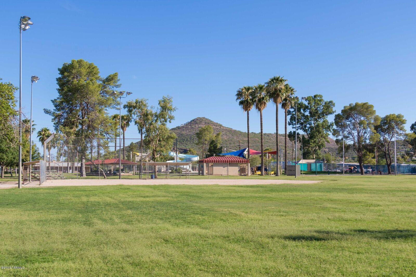 Casas Estrada - Residential