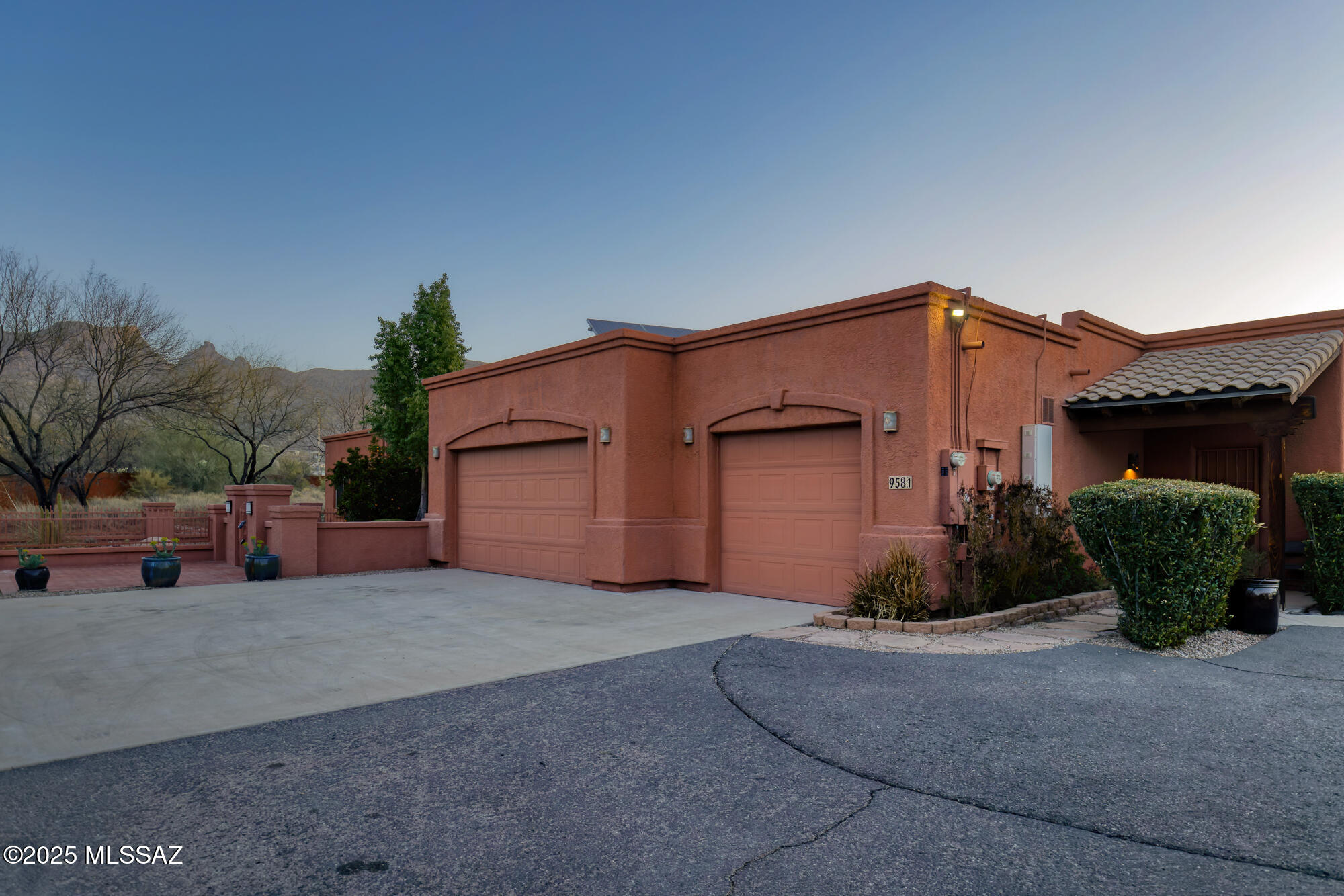 9581 E Snyder Road