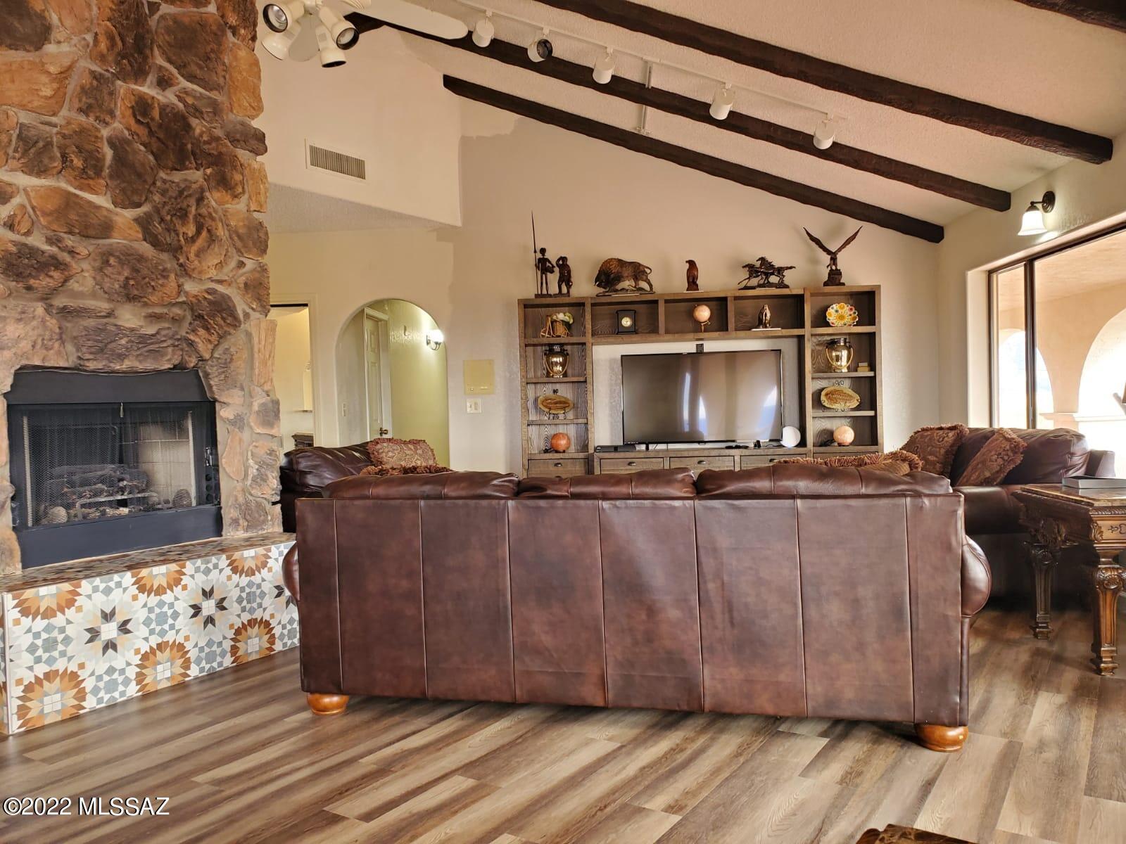 Lake Patagonia Ranch - Residential