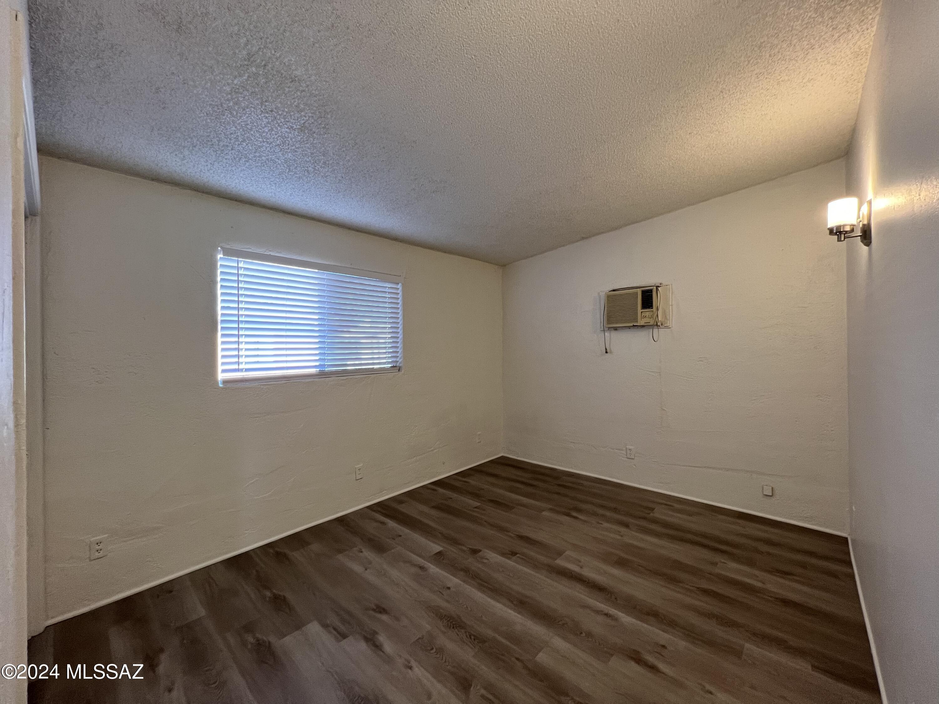 Menlo Park - Residential Lease