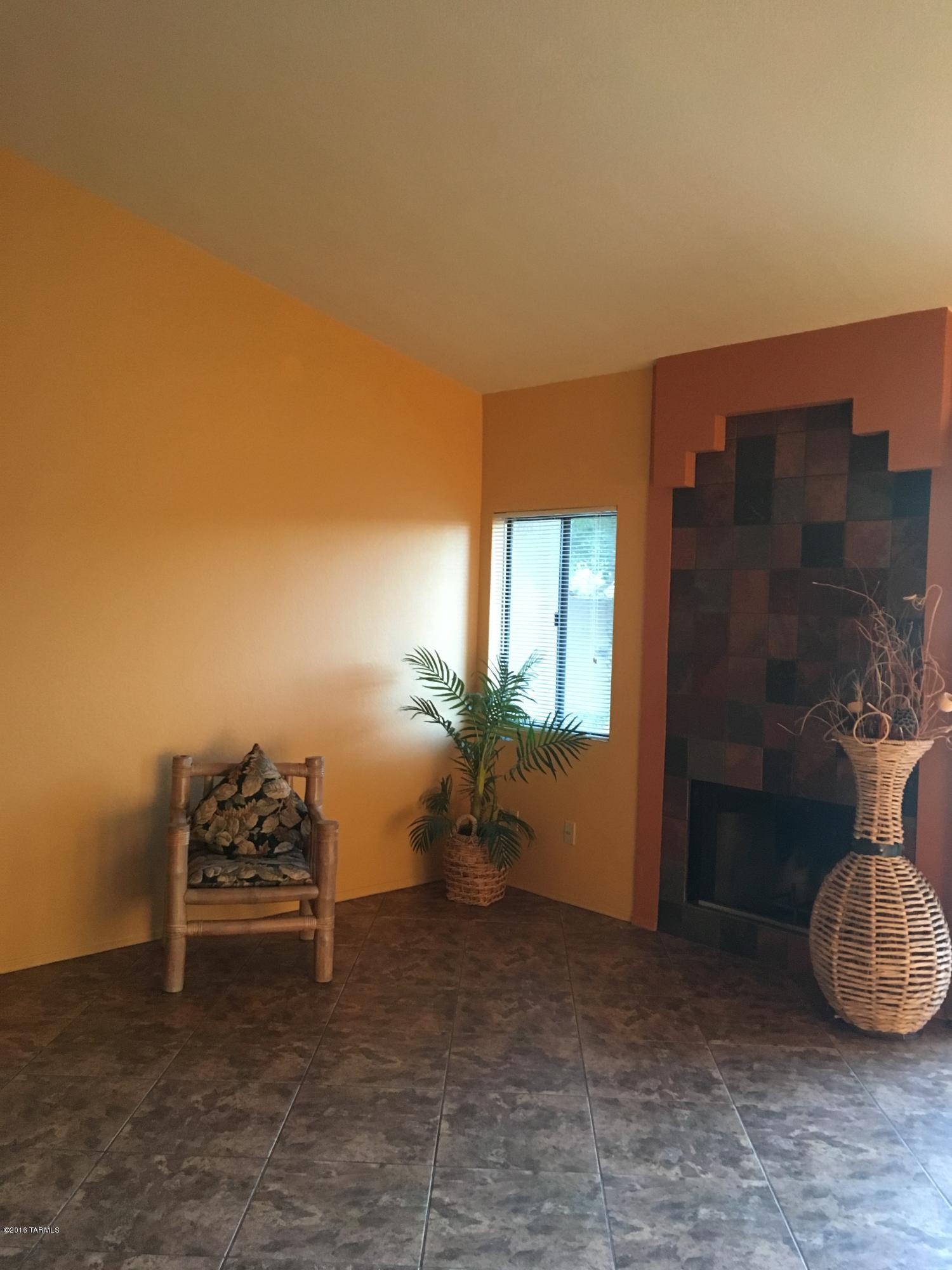 Tucson National Townhomes West II (1-81) - Residential