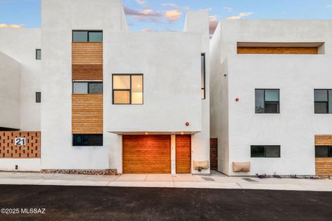 25 W Lalo Way Tucson AZ 85701