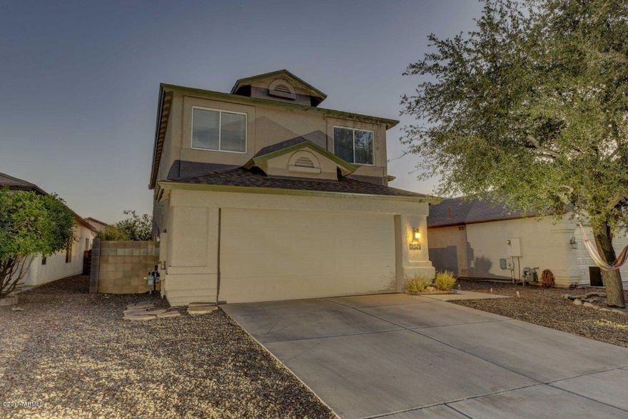 NO POLY PIPES. Five spacious bedrooms with new fans and extra electrical (loft was converted into bedroom) Open floor plan with high ceilings and huge master suite. Double vanities in bathrooms and a huge garden tub in the master bathroom.  Gorgeous pool and a backyard perfect for entertaining. The huge walk out deck will provide hours of peace and quiet after a hard days work. Close to Purple Heart Park and walking distance to elementary and middle school. Award winning Vail School district, close to shopping, close to I-10 and a short commute to DM and Raytheon.