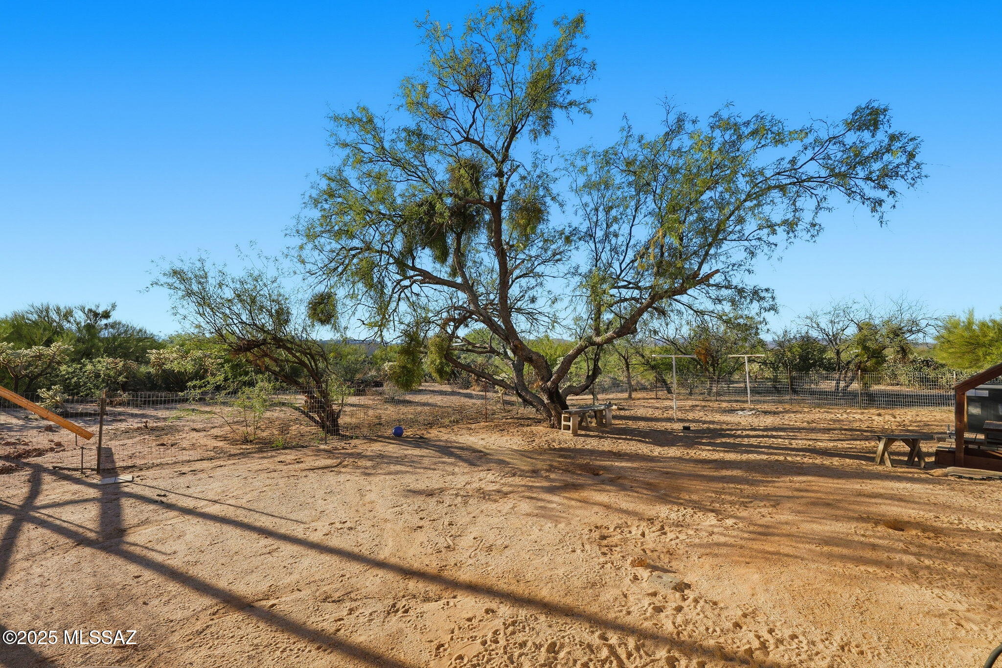 11450 S Cherokee Lane