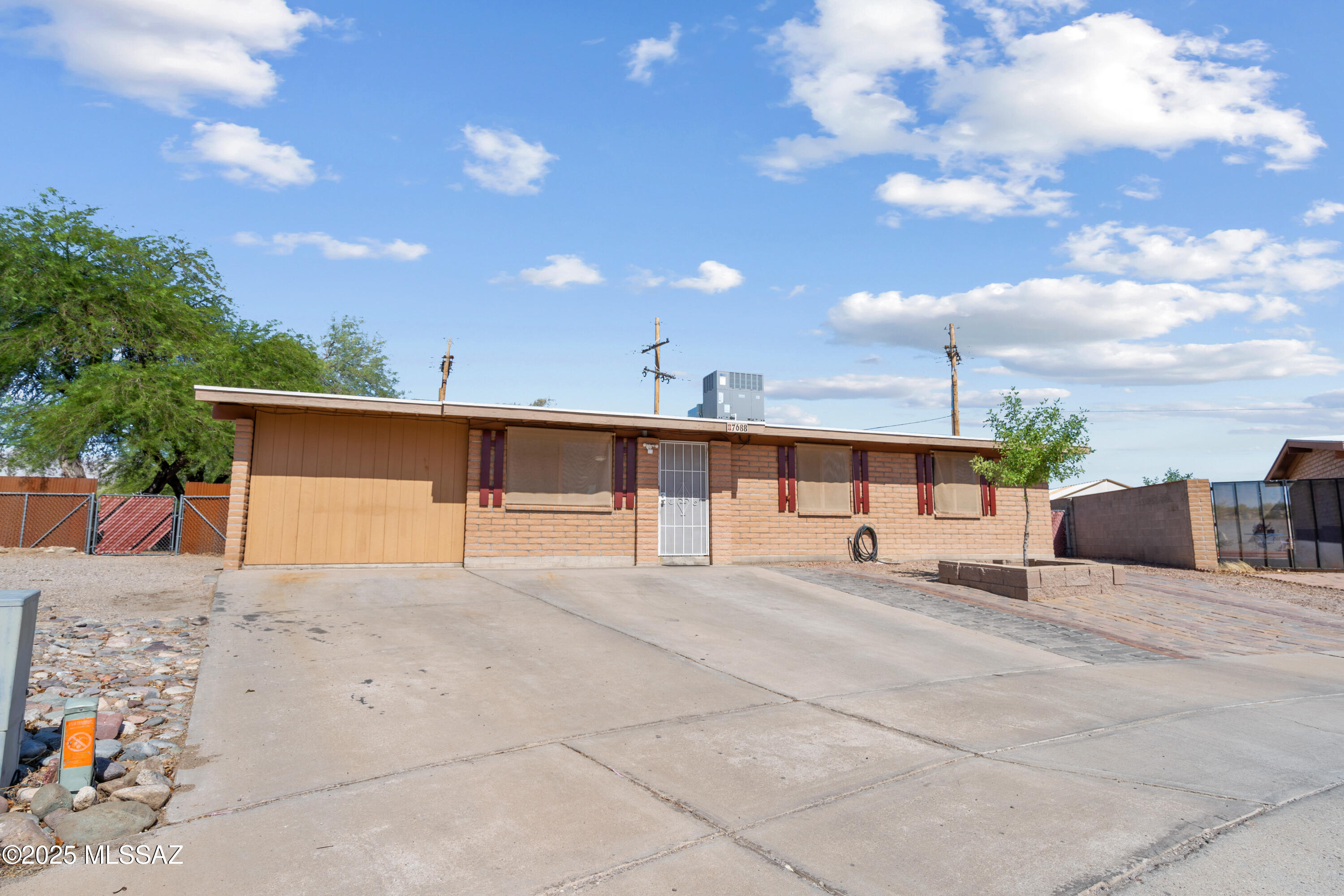 7688 N Meredith Boulevard