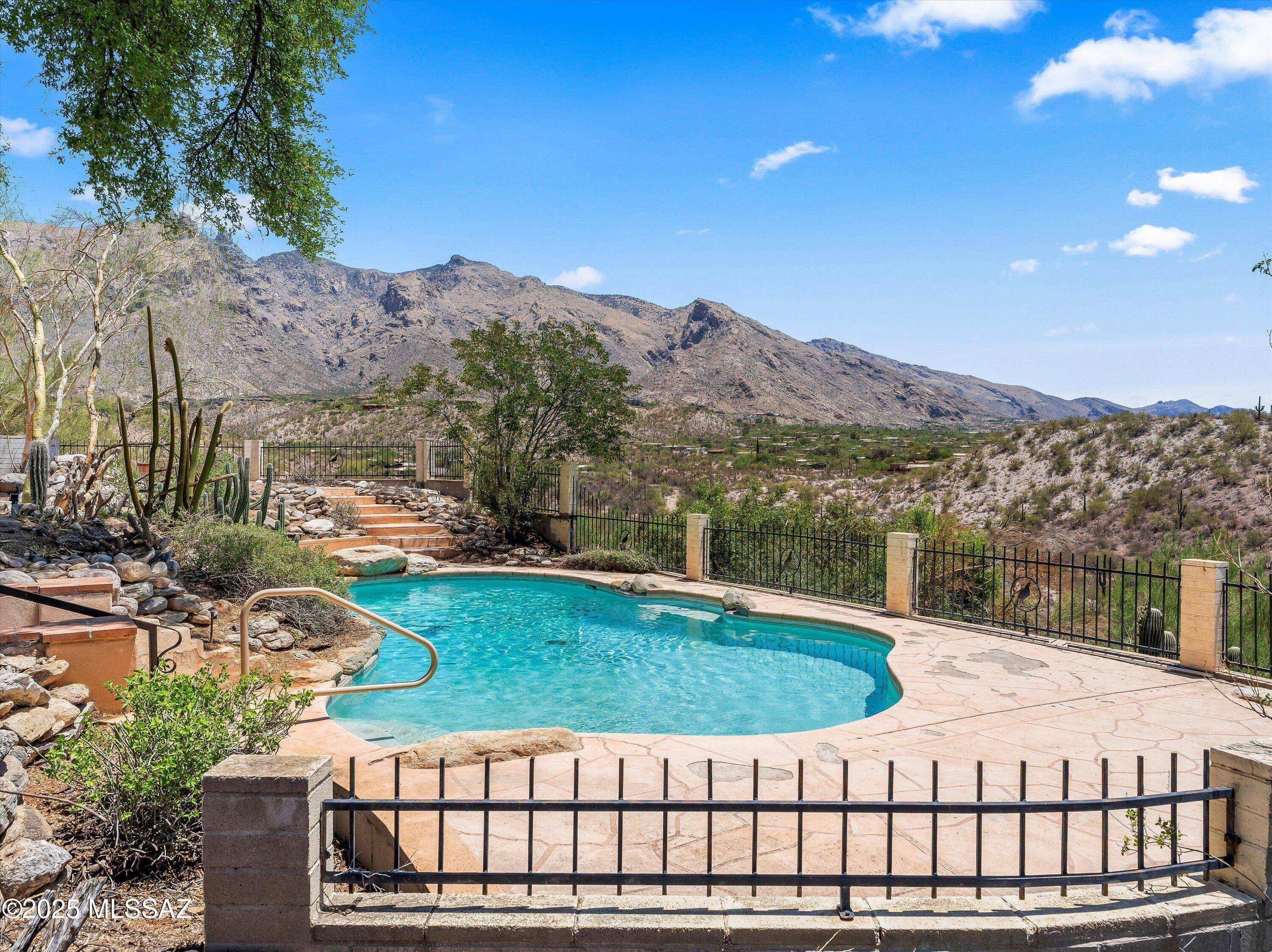 The Foothills (1-37) - Residential
