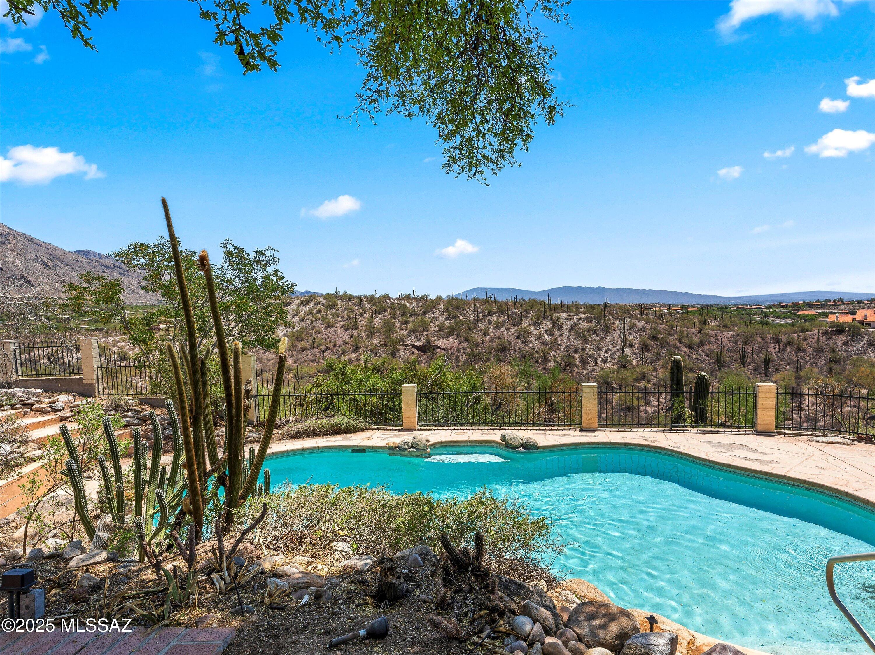 The Foothills (1-37) - Residential