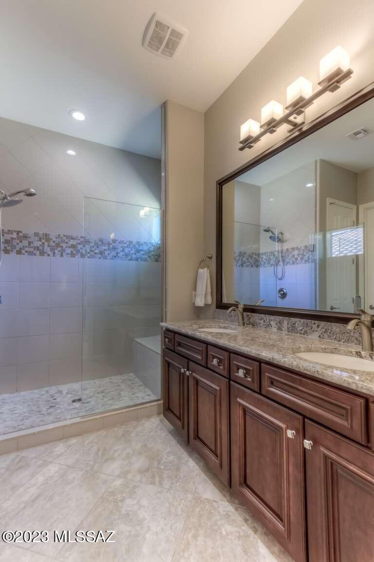 Del Webb At Dove Mountain SQ20131930189 - Residential
