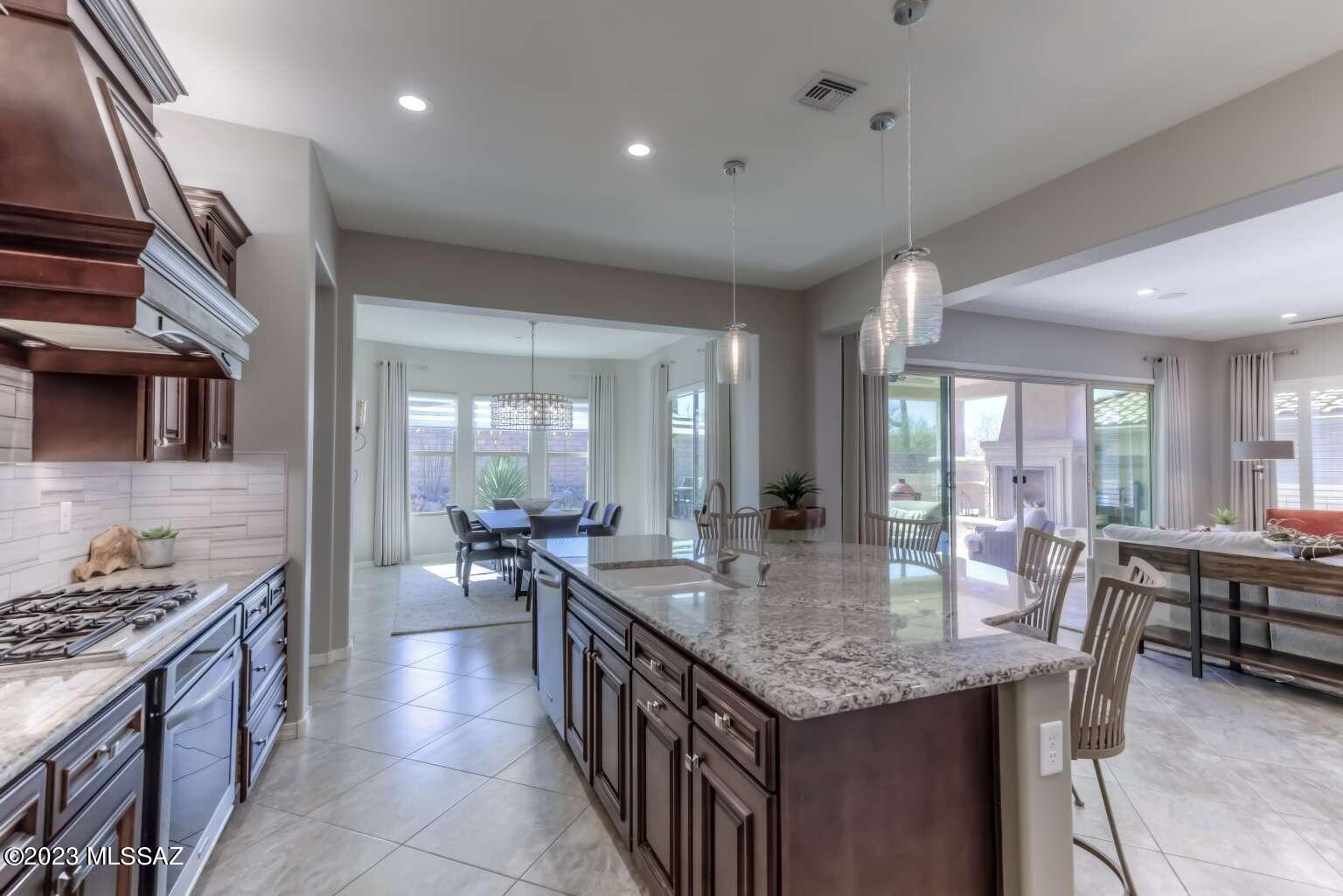 Del Webb At Dove Mountain SQ20131930189 - Residential