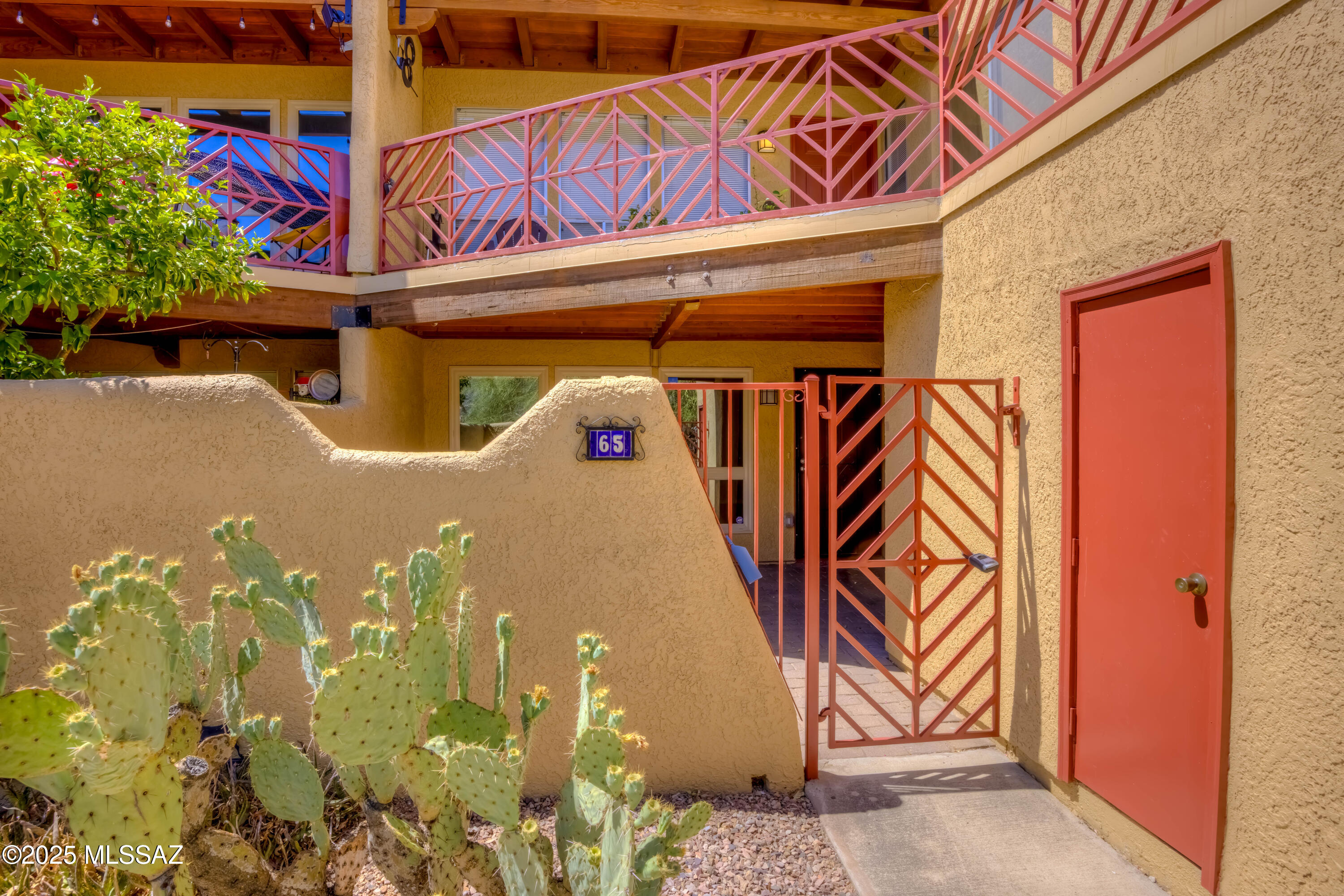 6255 N Camino Pimeria Alta APT 65