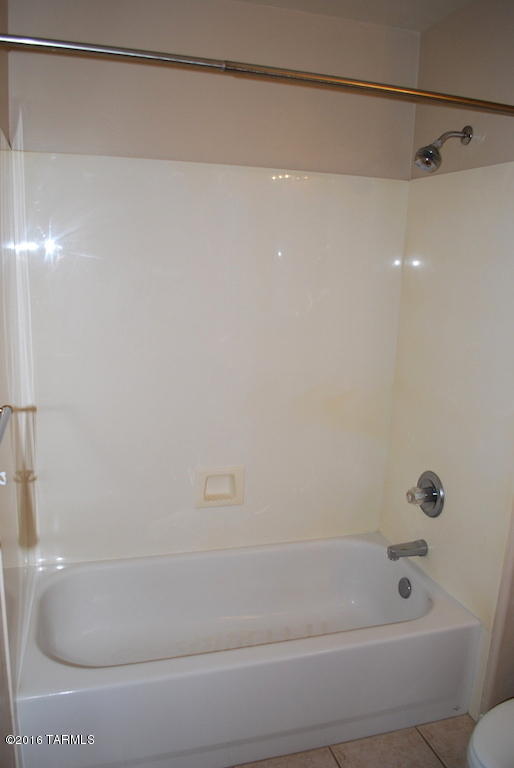 Castle Rock (1-430) - Residential Lease