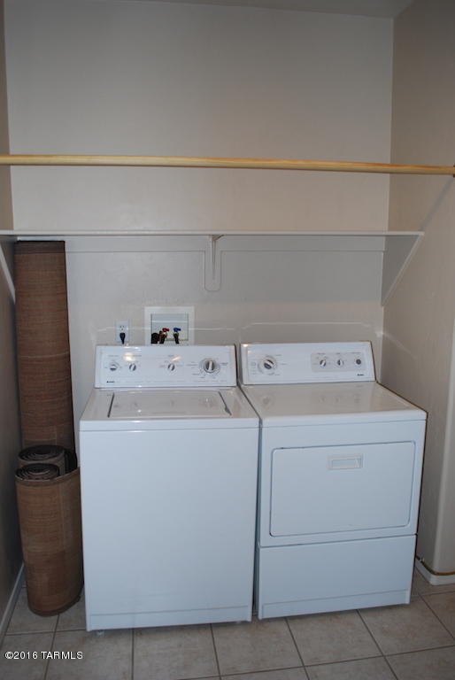Castle Rock (1-430) - Residential Lease