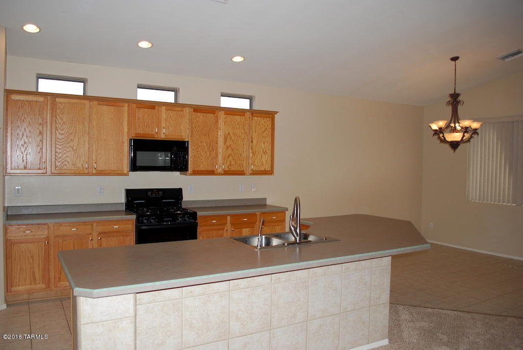 Castle Rock (1-430) - Residential Lease