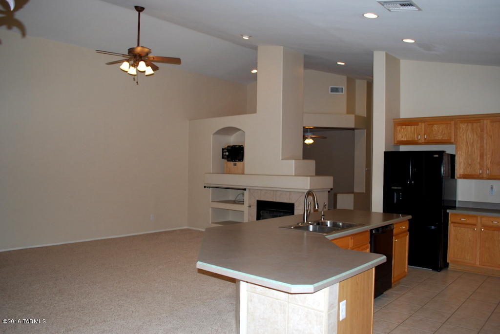 Castle Rock (1-430) - Residential Lease