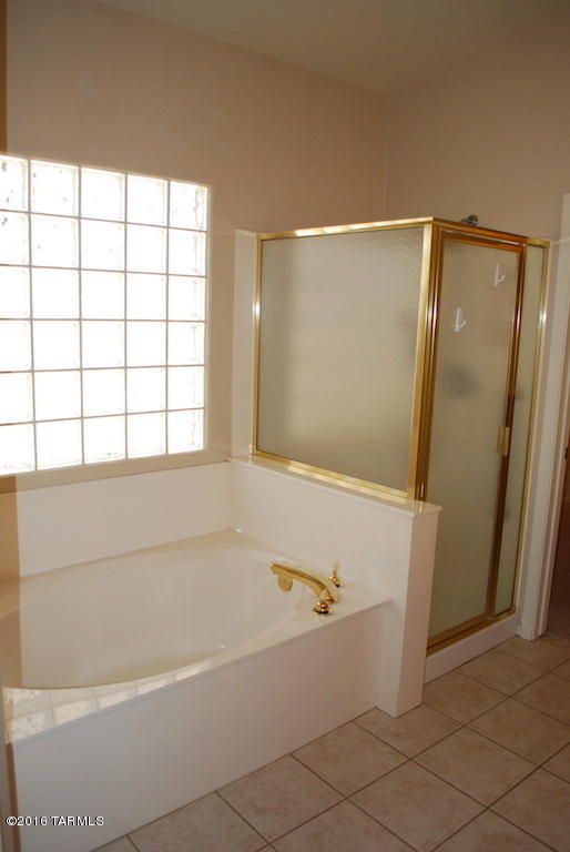 Castle Rock (1-430) - Residential Lease