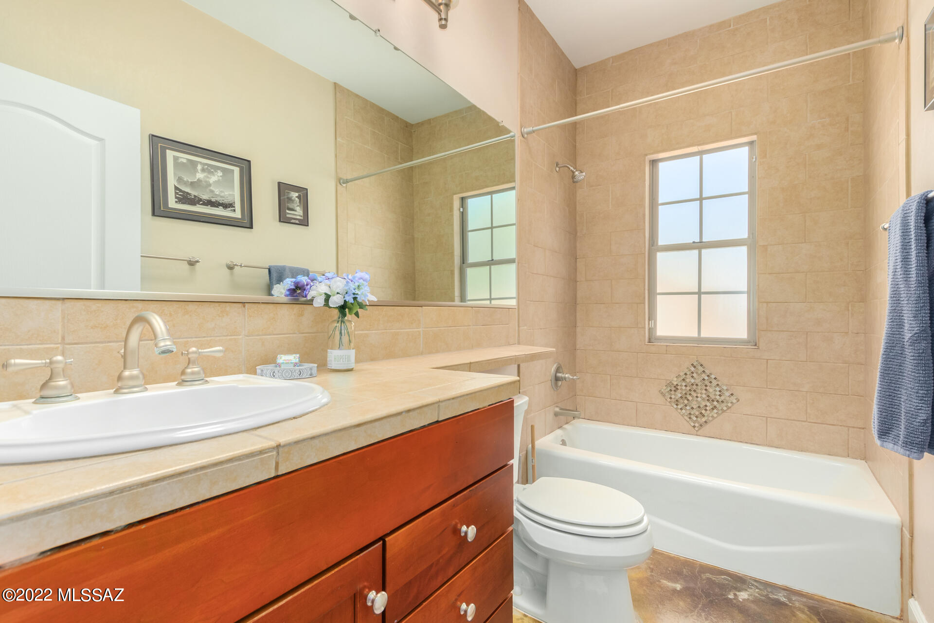 Catalina Poultry Acres NO 2 - Residential