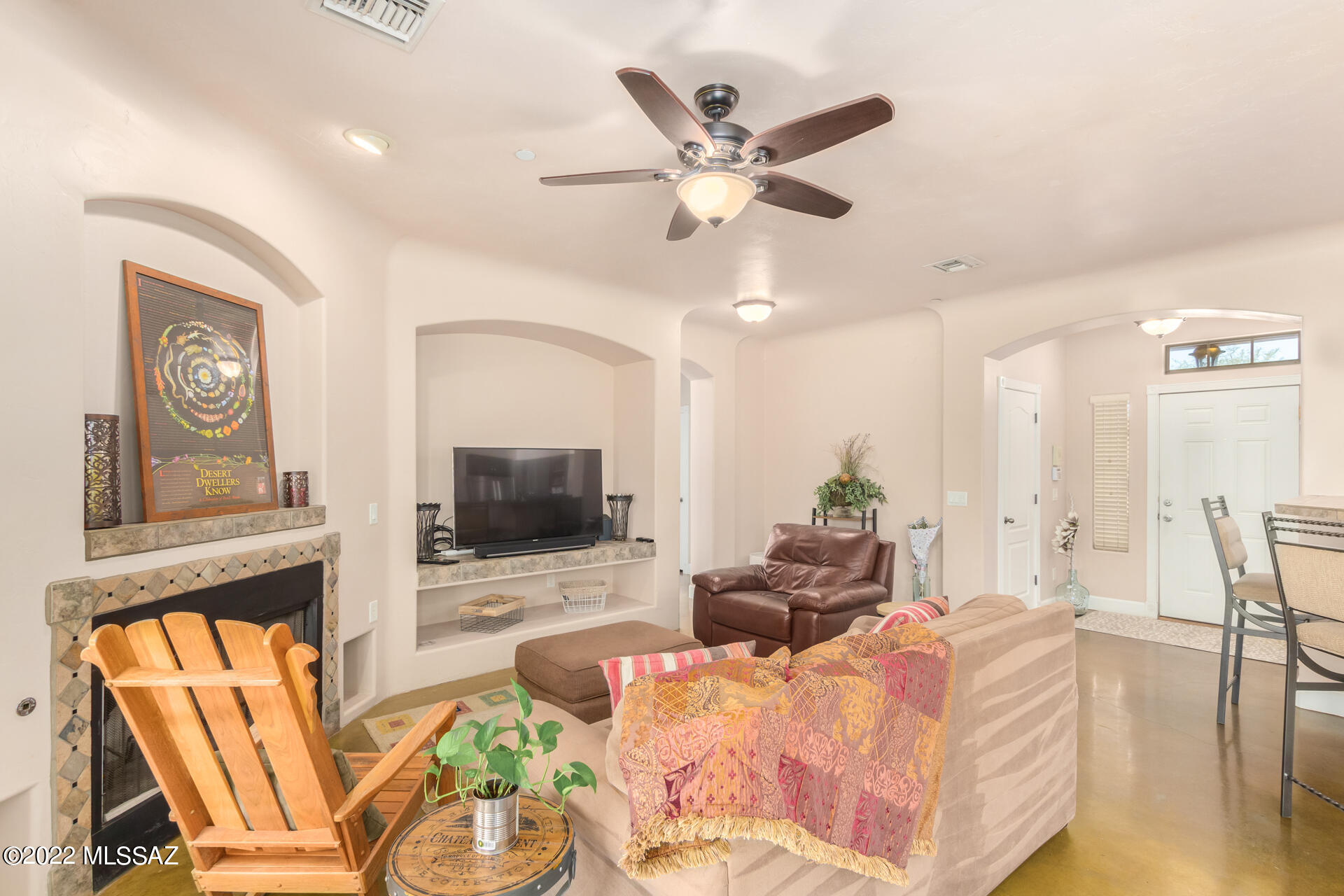 Catalina Poultry Acres NO 2 - Residential