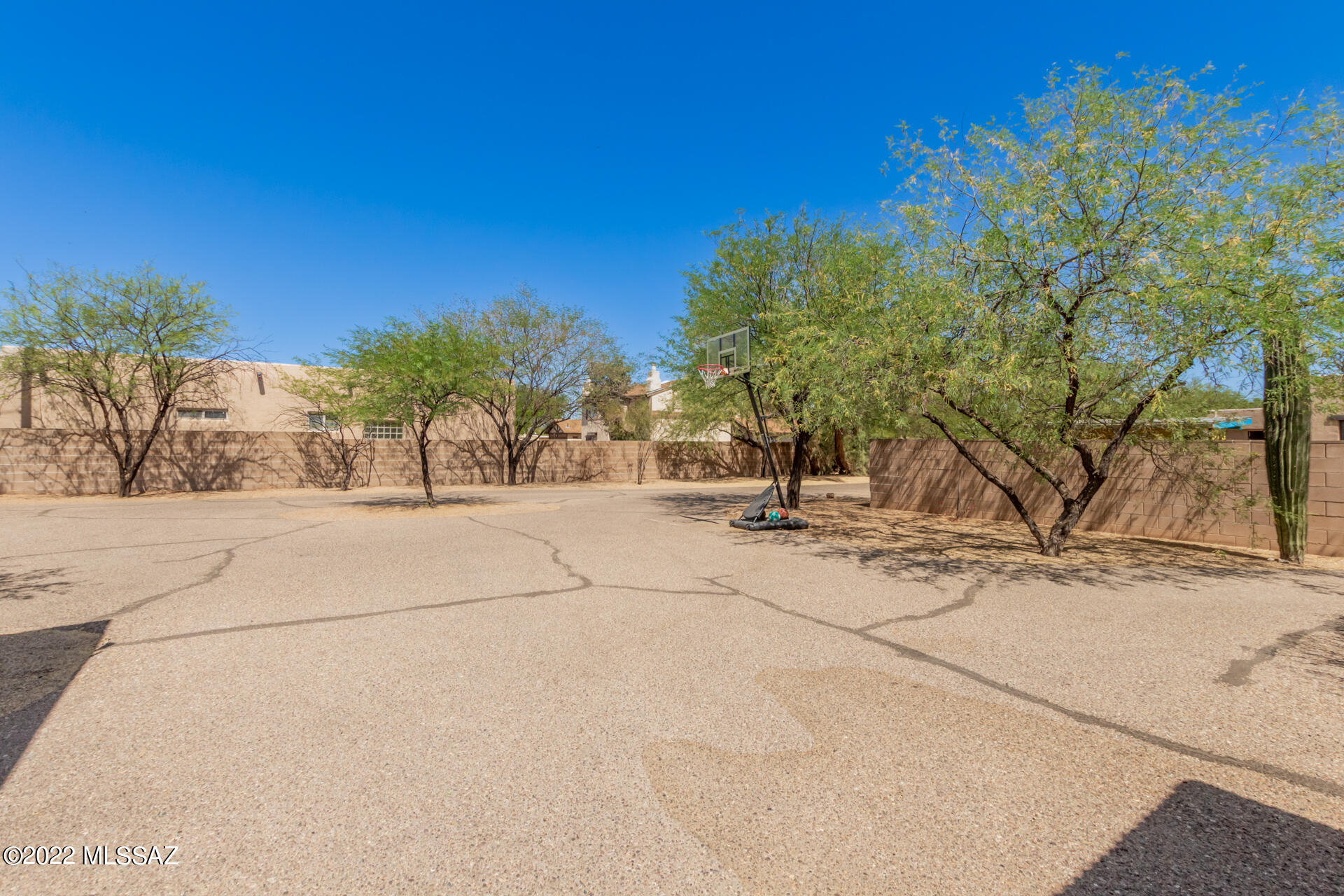Catalina Poultry Acres NO 2 - Residential