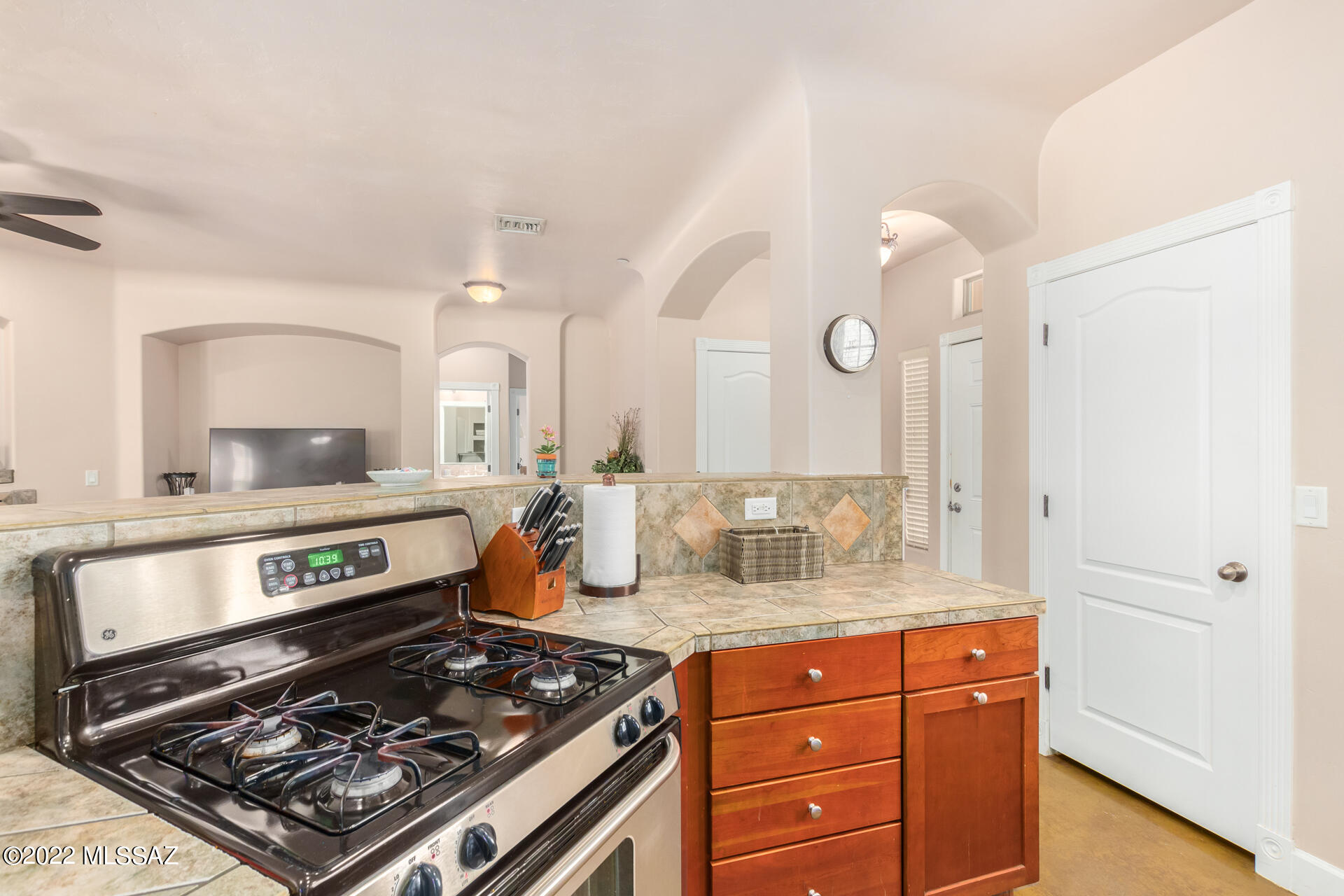 Catalina Poultry Acres NO 2 - Residential