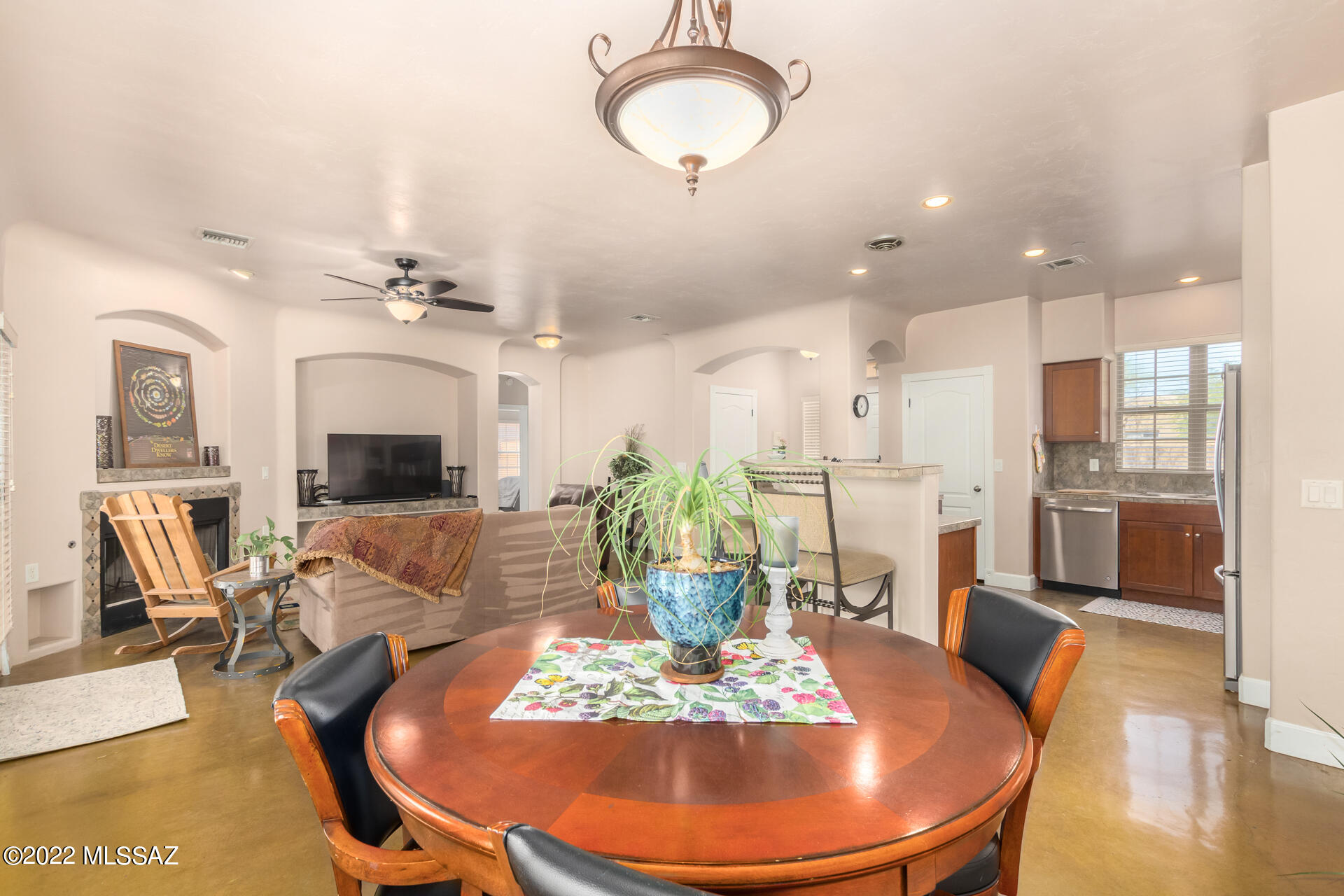 Catalina Poultry Acres NO 2 - Residential