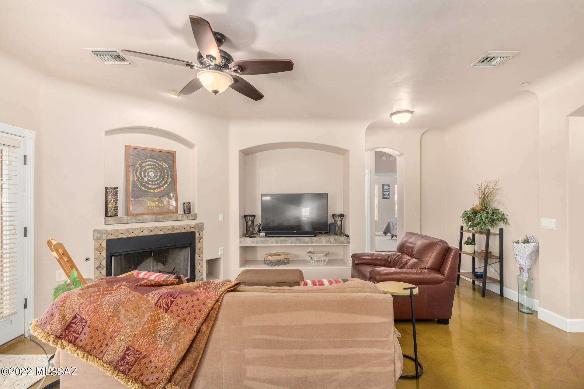 Catalina Poultry Acres NO 2 - Residential