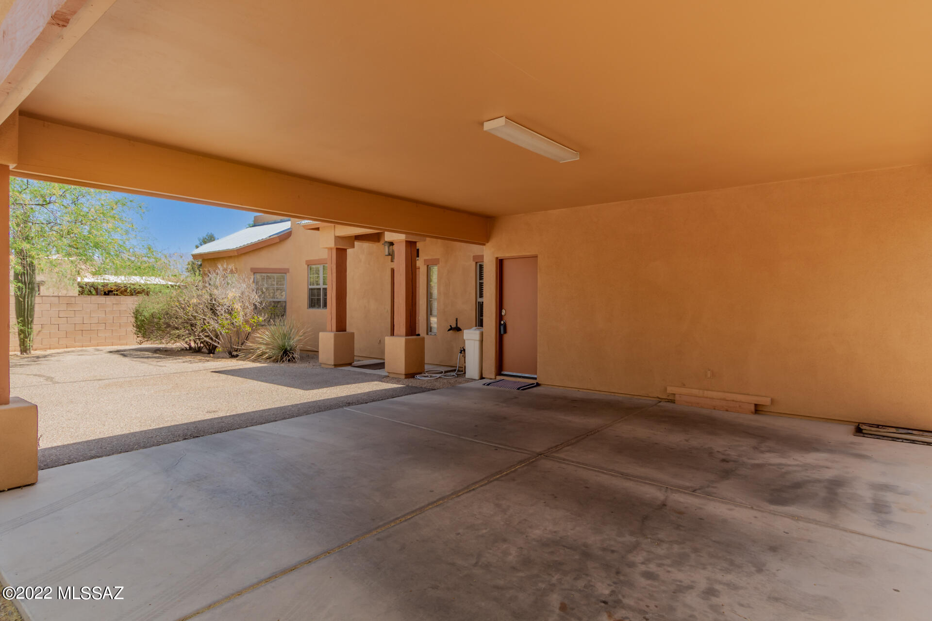 Catalina Poultry Acres NO 2 - Residential
