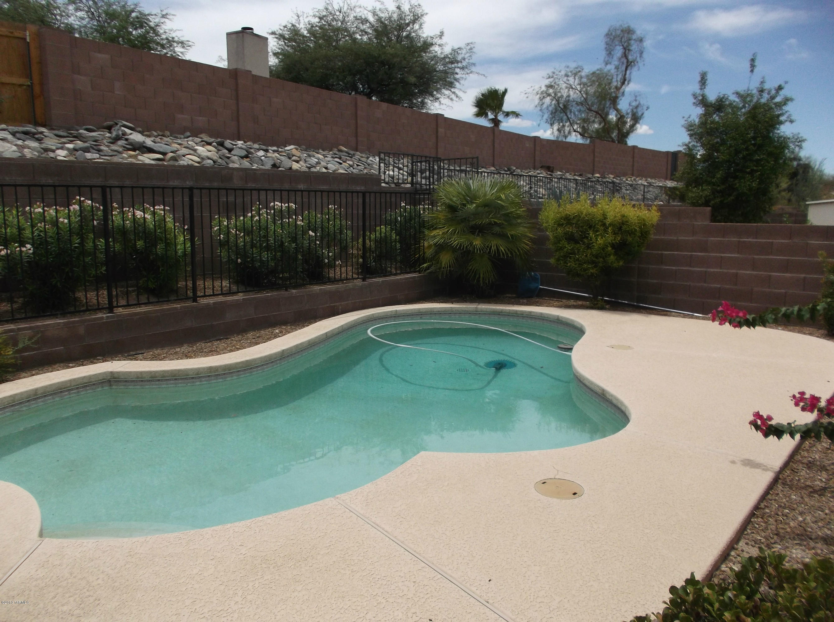 Eastpointe Estates (1-98) - Residential Lease