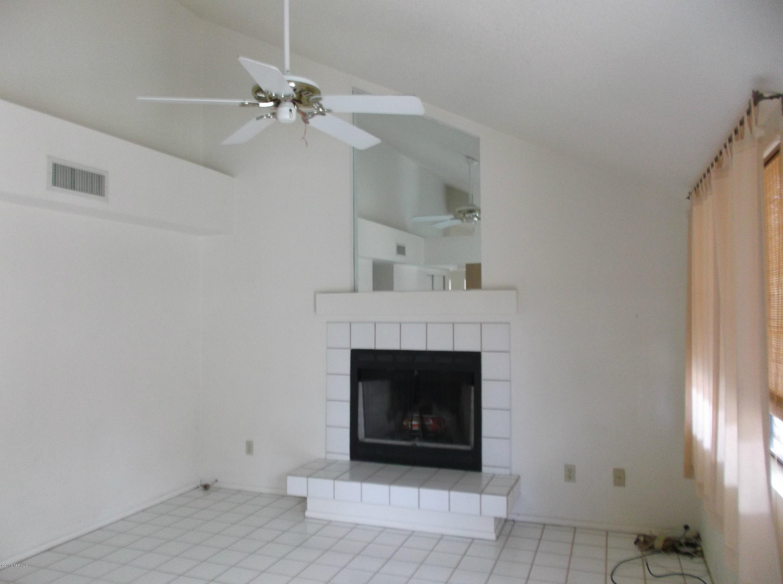 Eastpointe Estates (1-98) - Residential Lease
