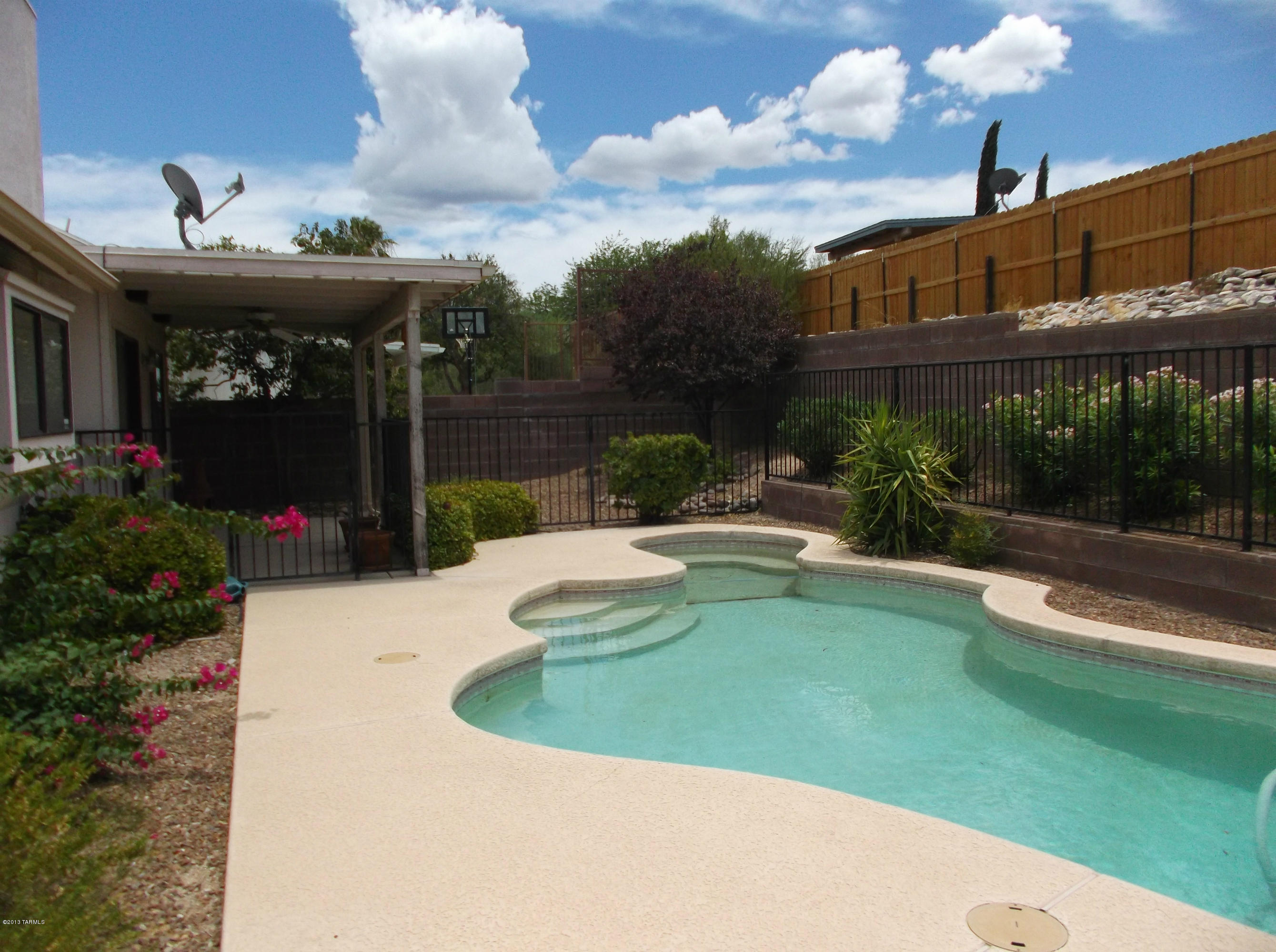Eastpointe Estates (1-98) - Residential Lease