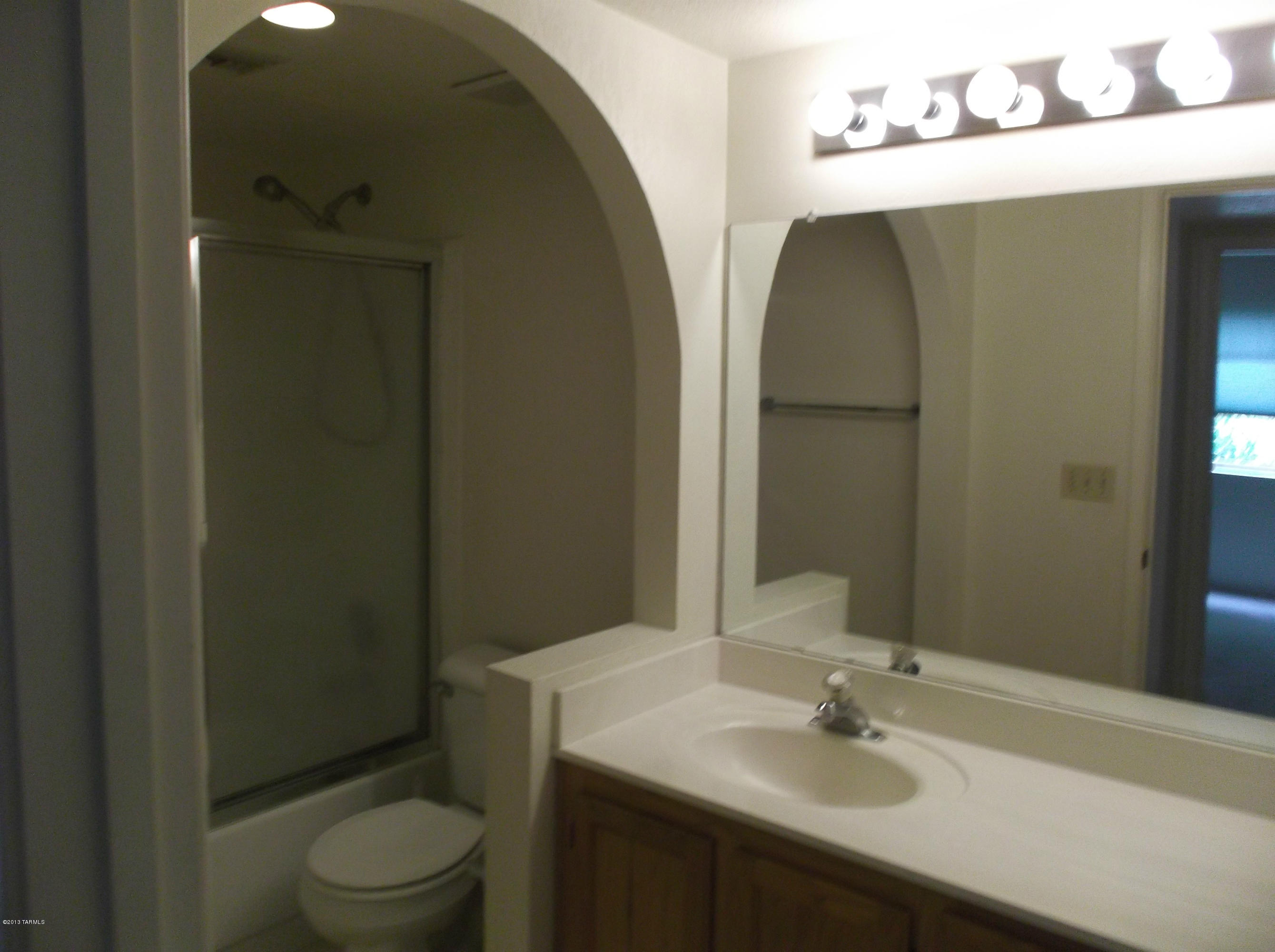 Eastpointe Estates (1-98) - Residential Lease