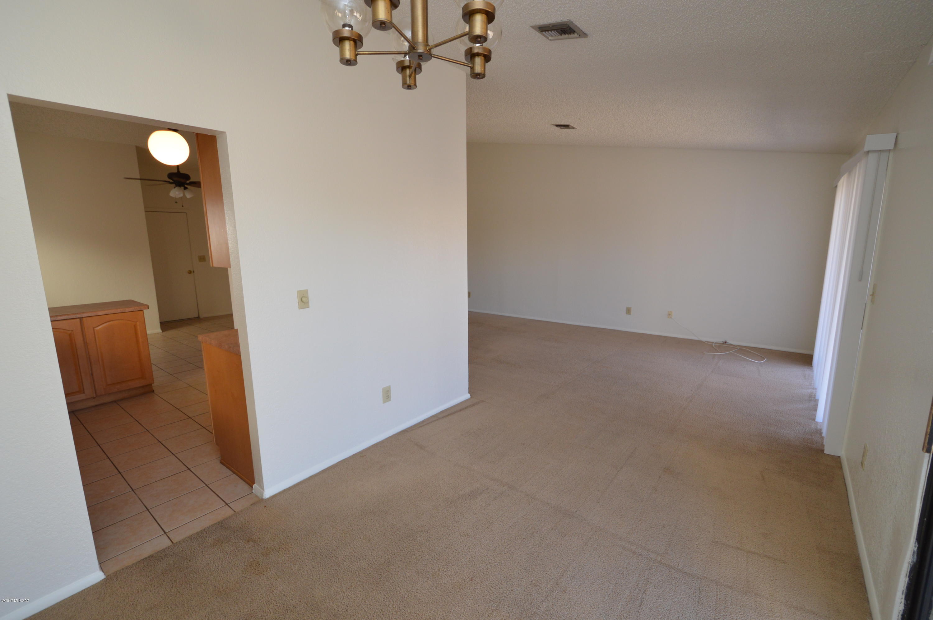 Eastpointe Estates (1-98) - Residential Lease