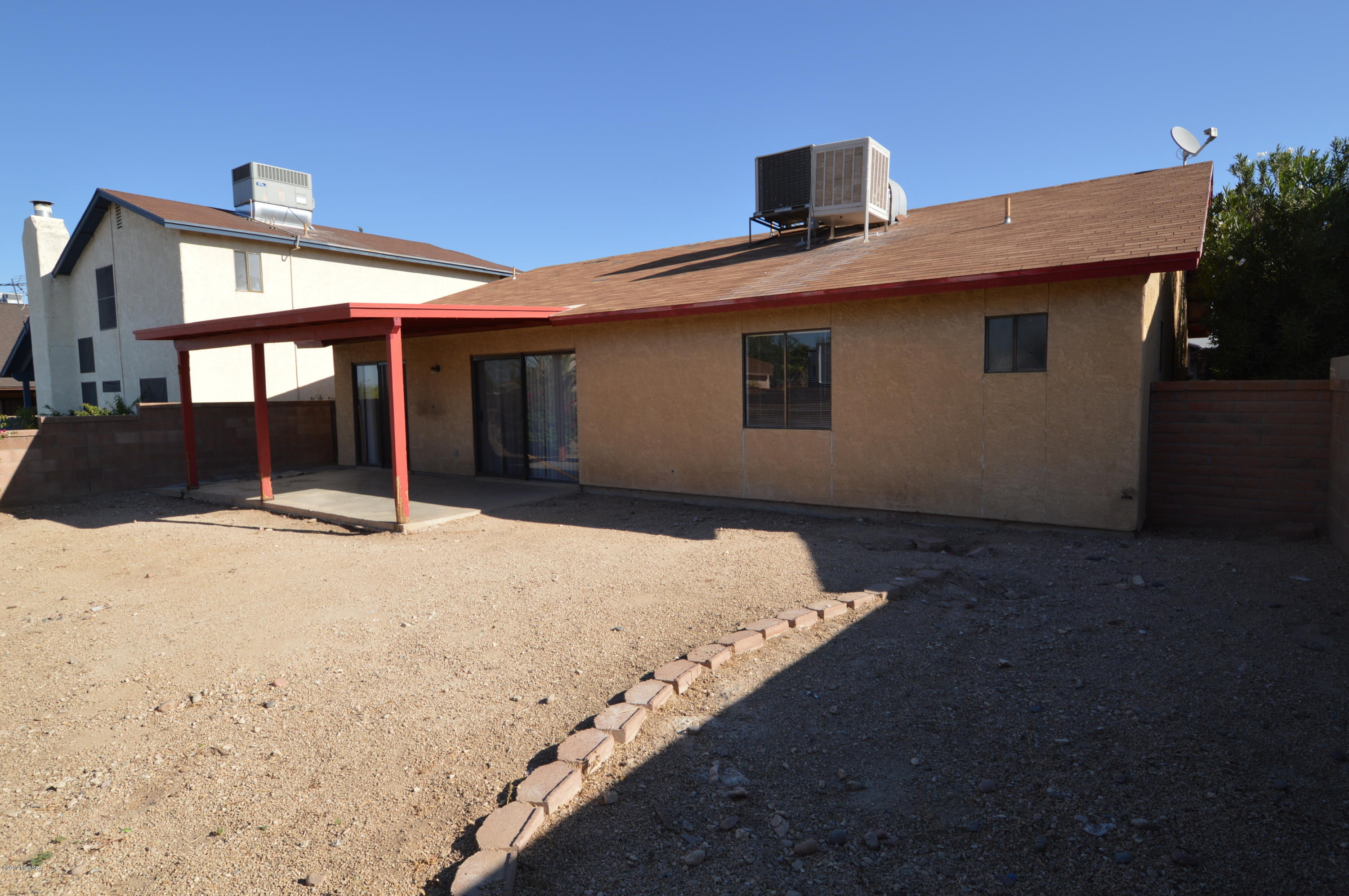 Eastpointe Estates (1-98) - Residential Lease