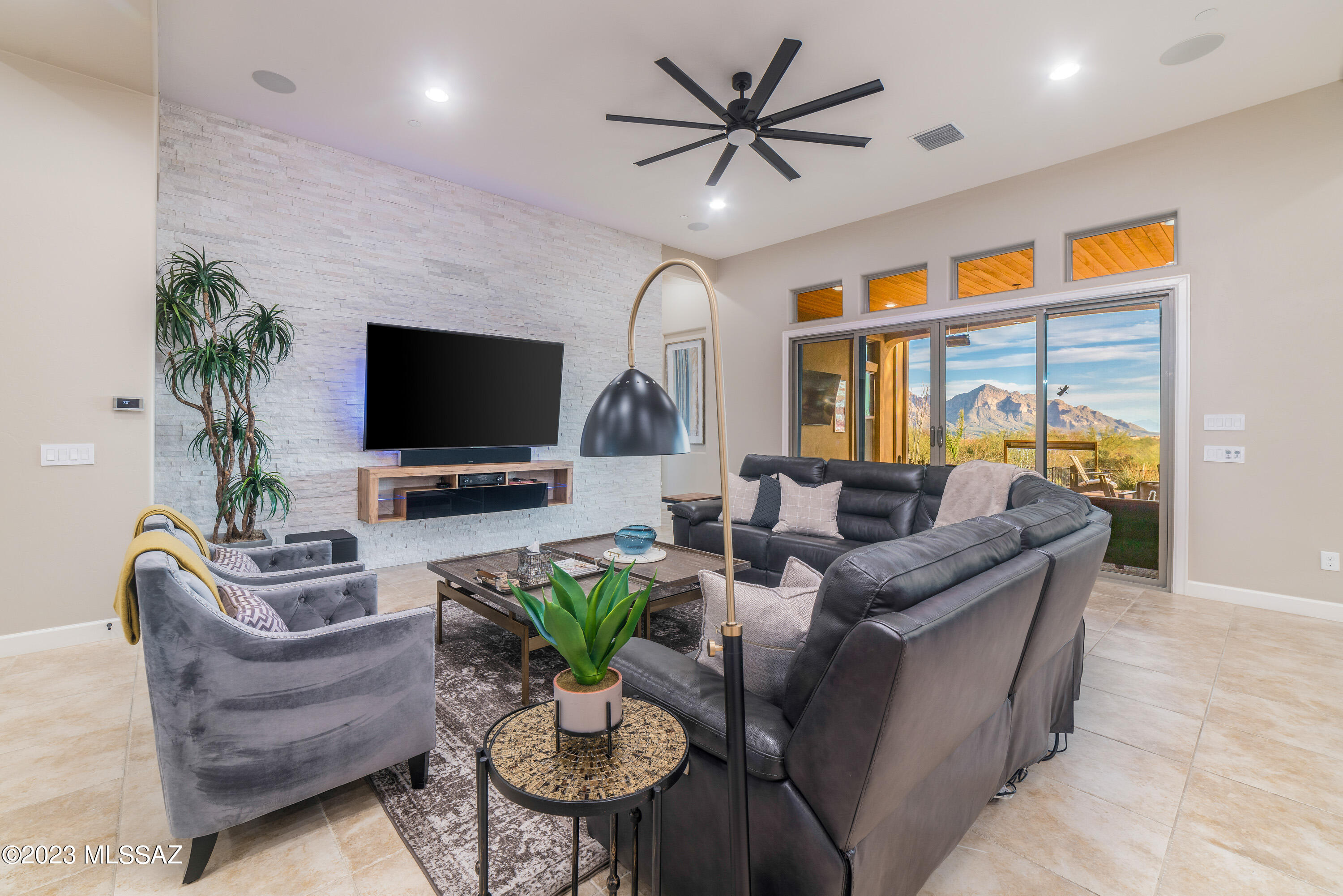 Stone Canyon VI - Residential