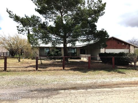 A home in Pearce