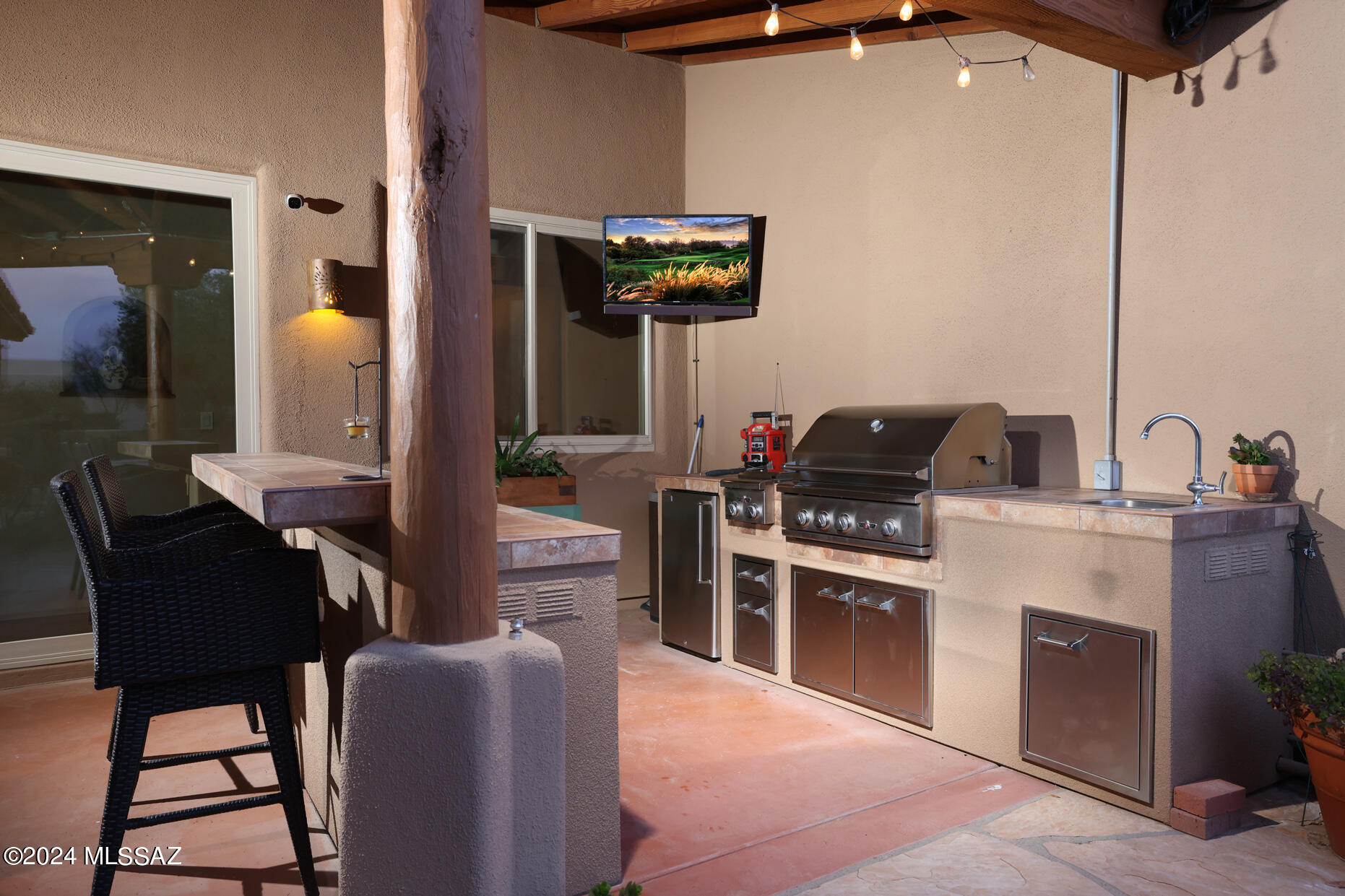 Los Arroyos Del Oeste (1-84) - Residential