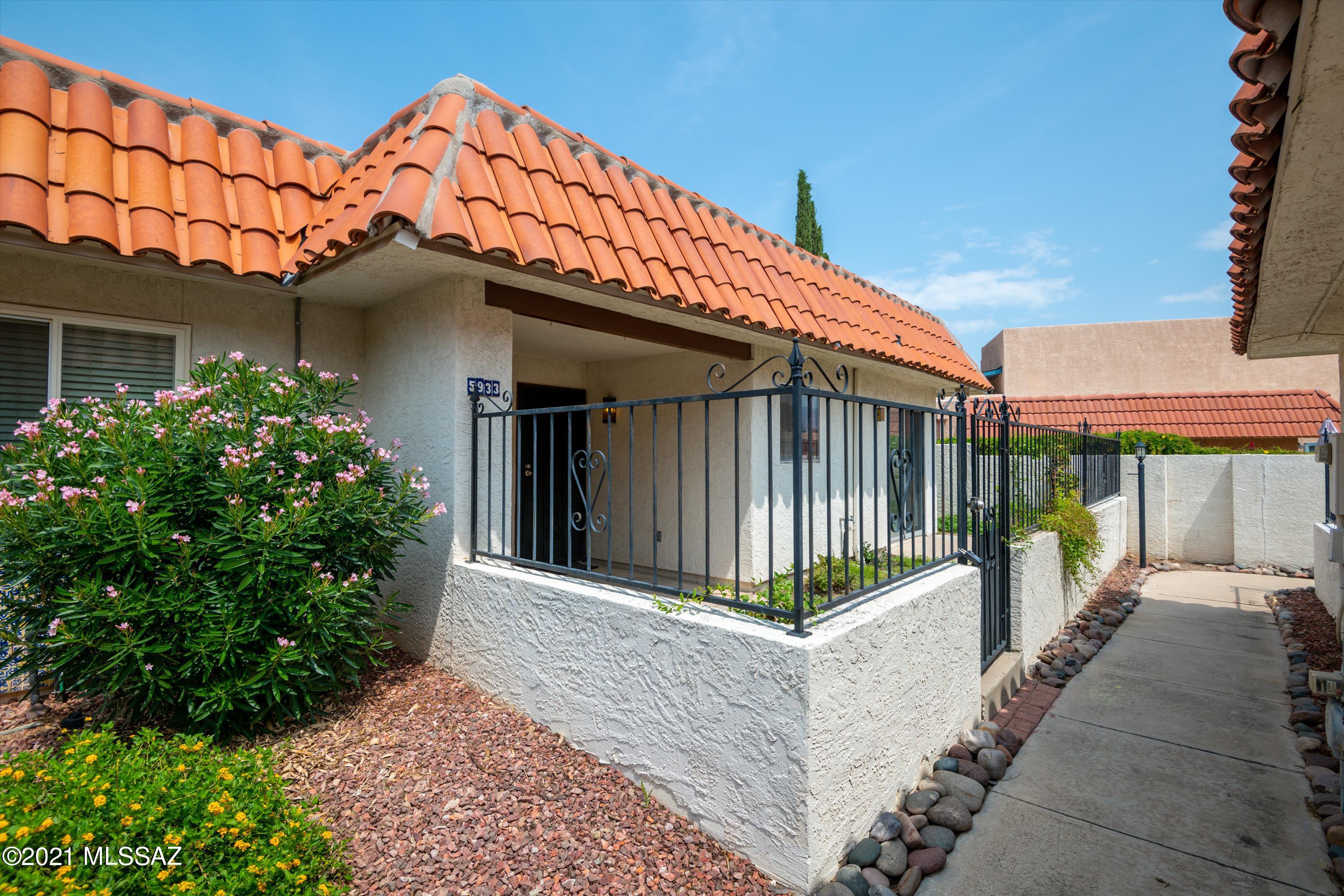 Sahuara Village (1-48) - Residential