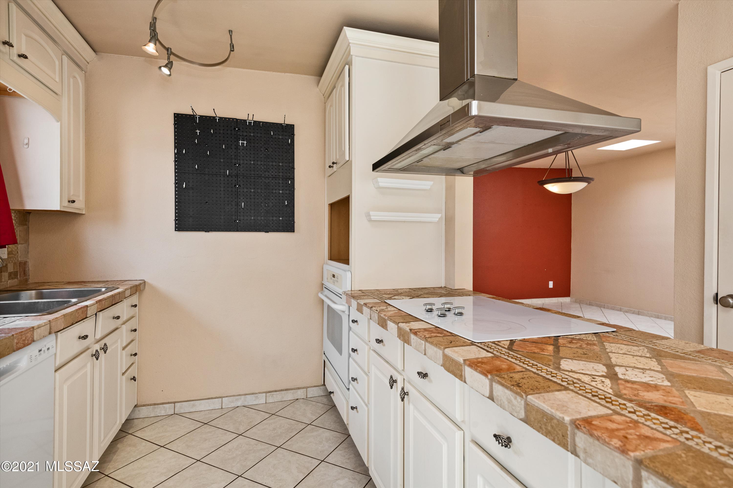 Sahuara Village (1-48) - Residential