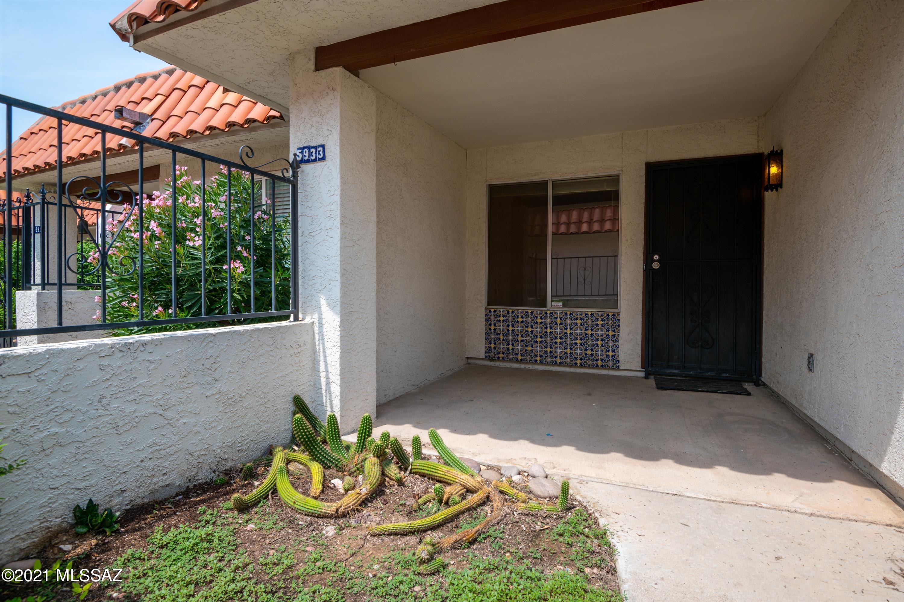 Sahuara Village (1-48) - Residential