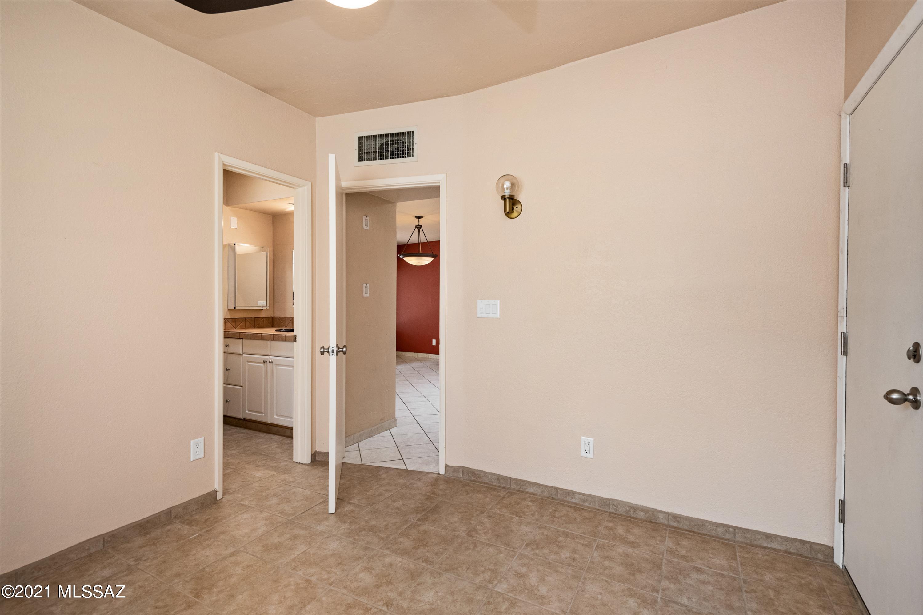 Sahuara Village (1-48) - Residential