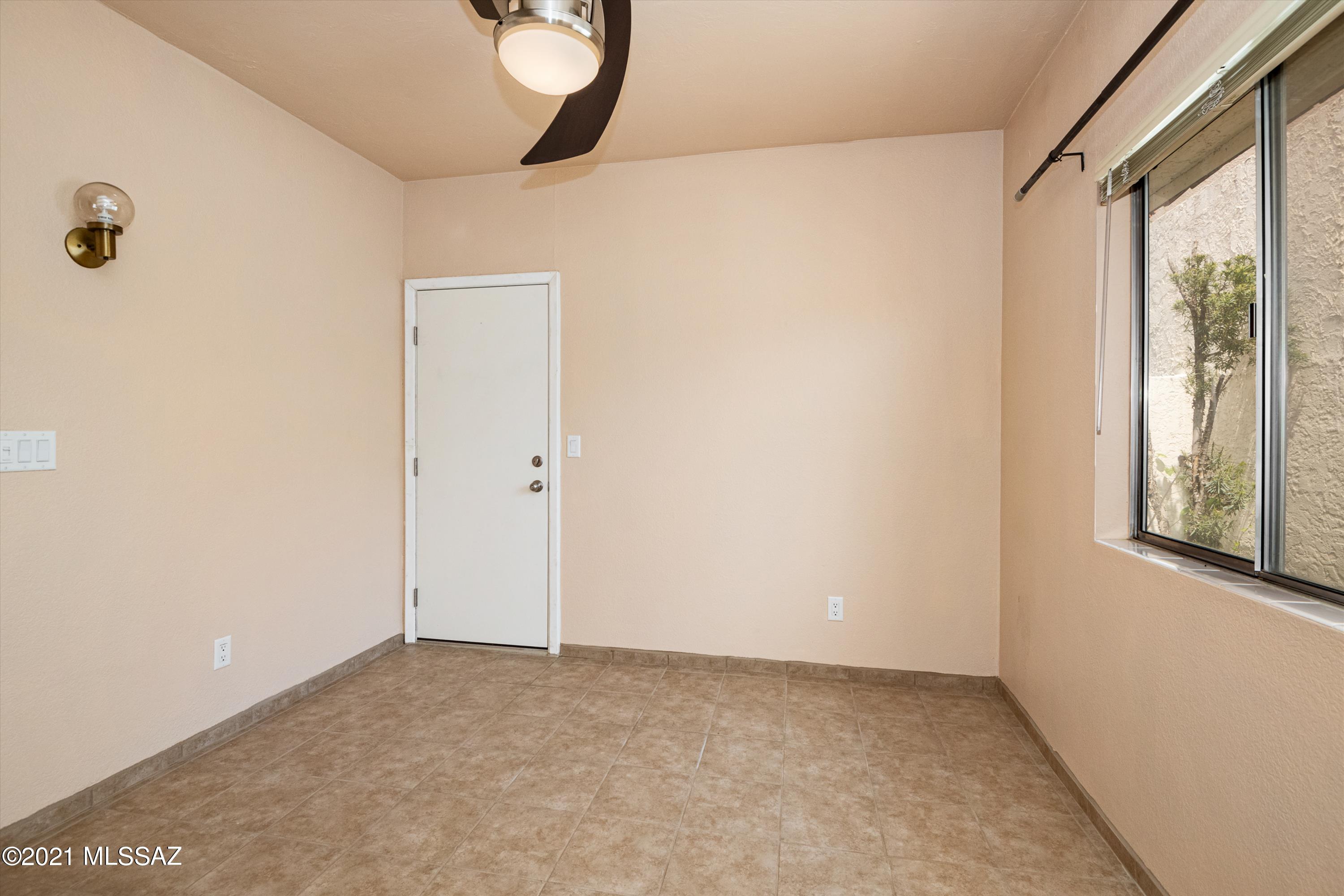 Sahuara Village (1-48) - Residential