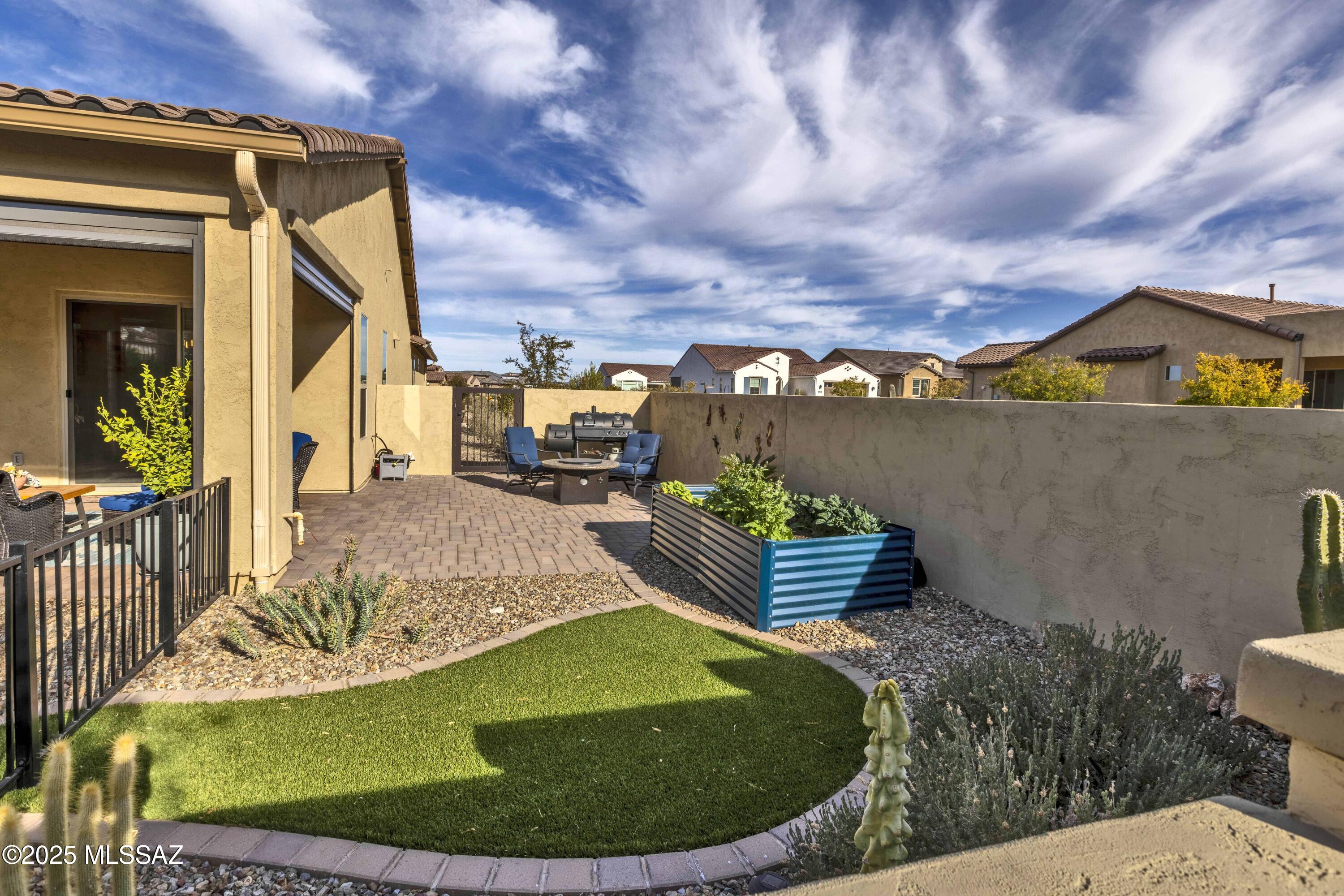 Saddlebrooke Ranch - Residential