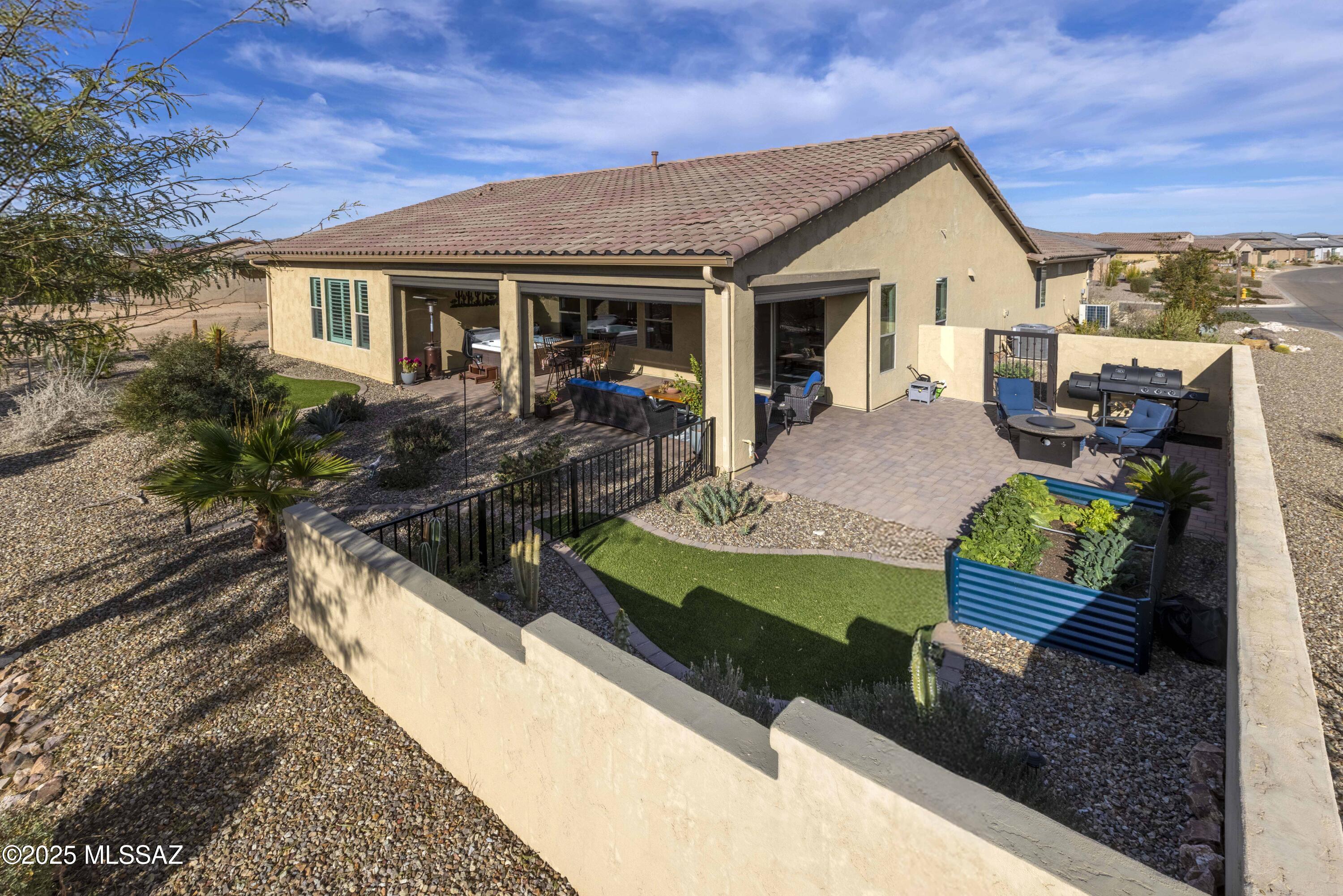 Saddlebrooke Ranch - Residential