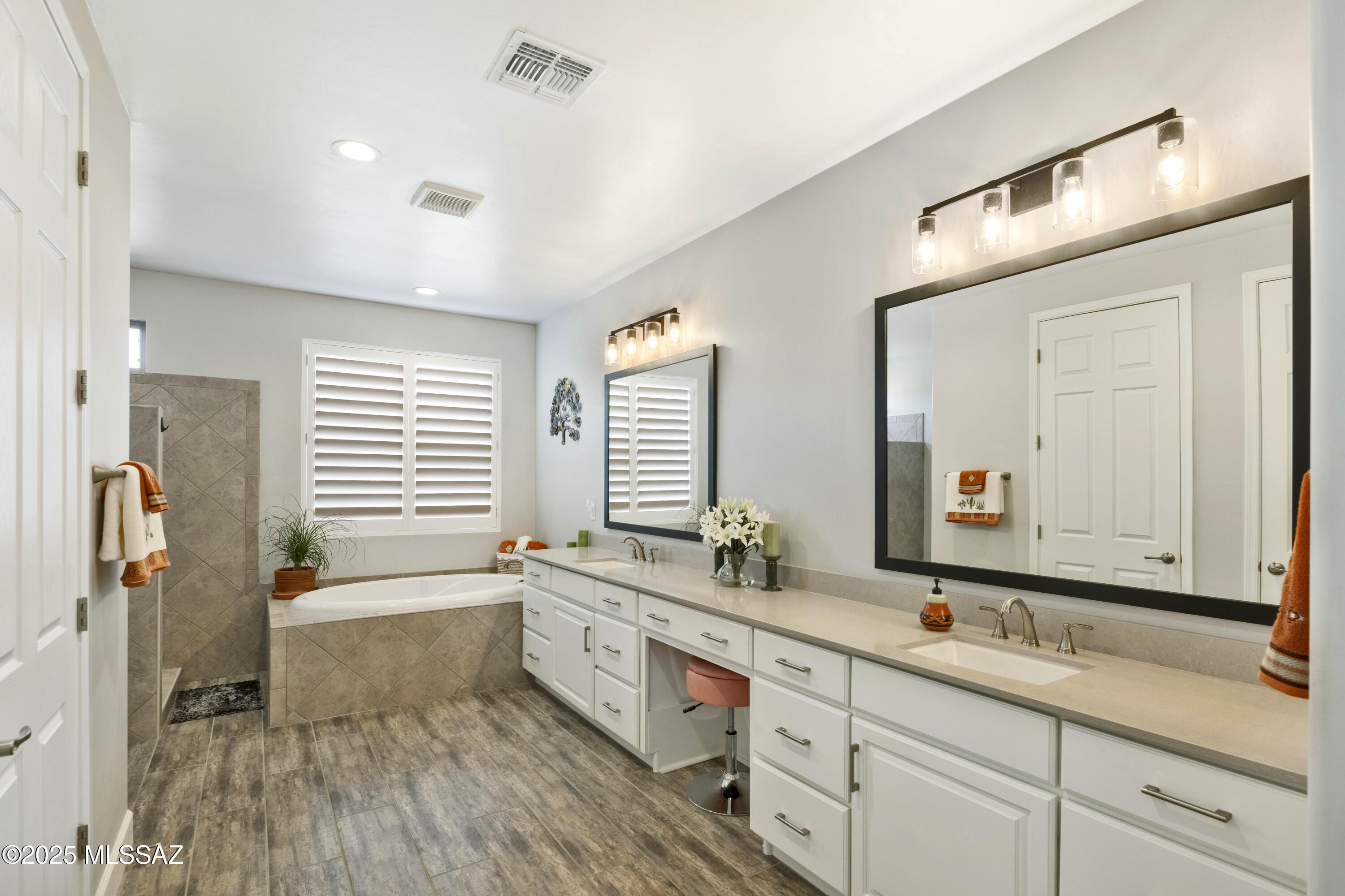 Saddlebrooke Ranch - Residential